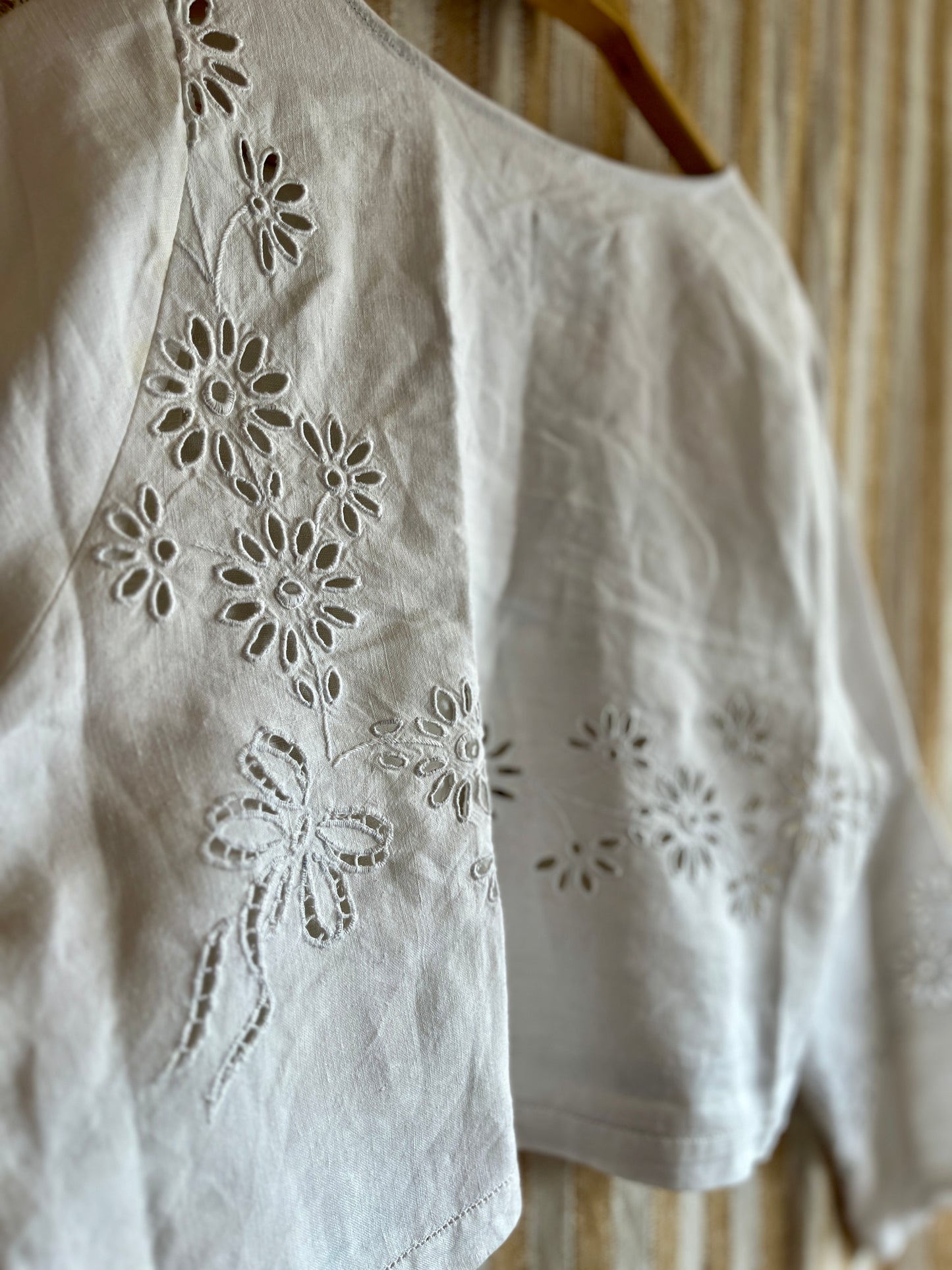Nordic floral Blouse - Long sleeves