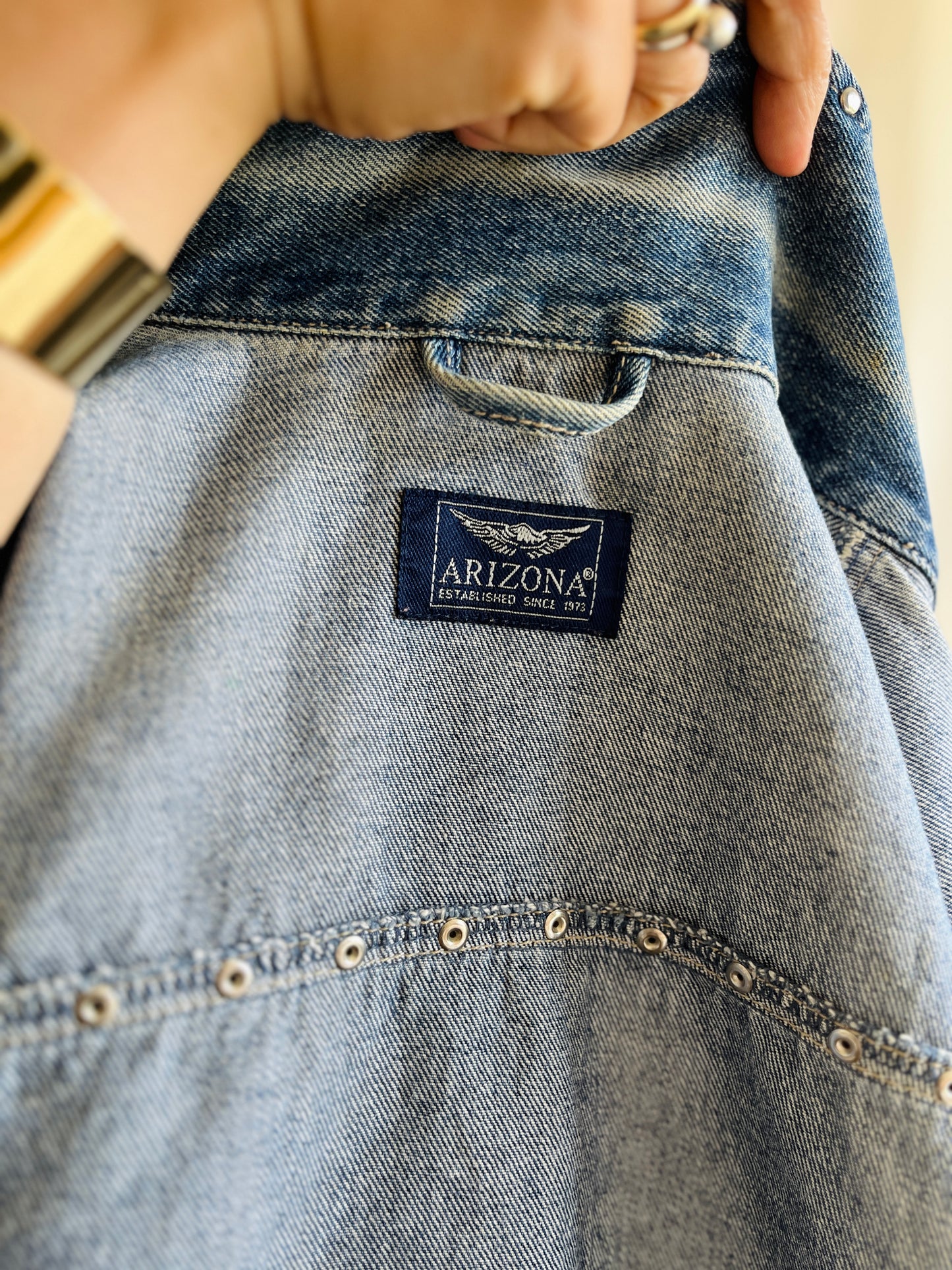 Vintage Arizona Studs 90s Cool kid Denim Jacket Vintage Teen Italian Street Style