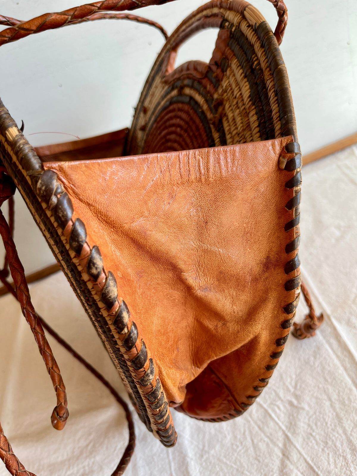 Vintage African Handwoven Round Basket Bag Raffia Shopper