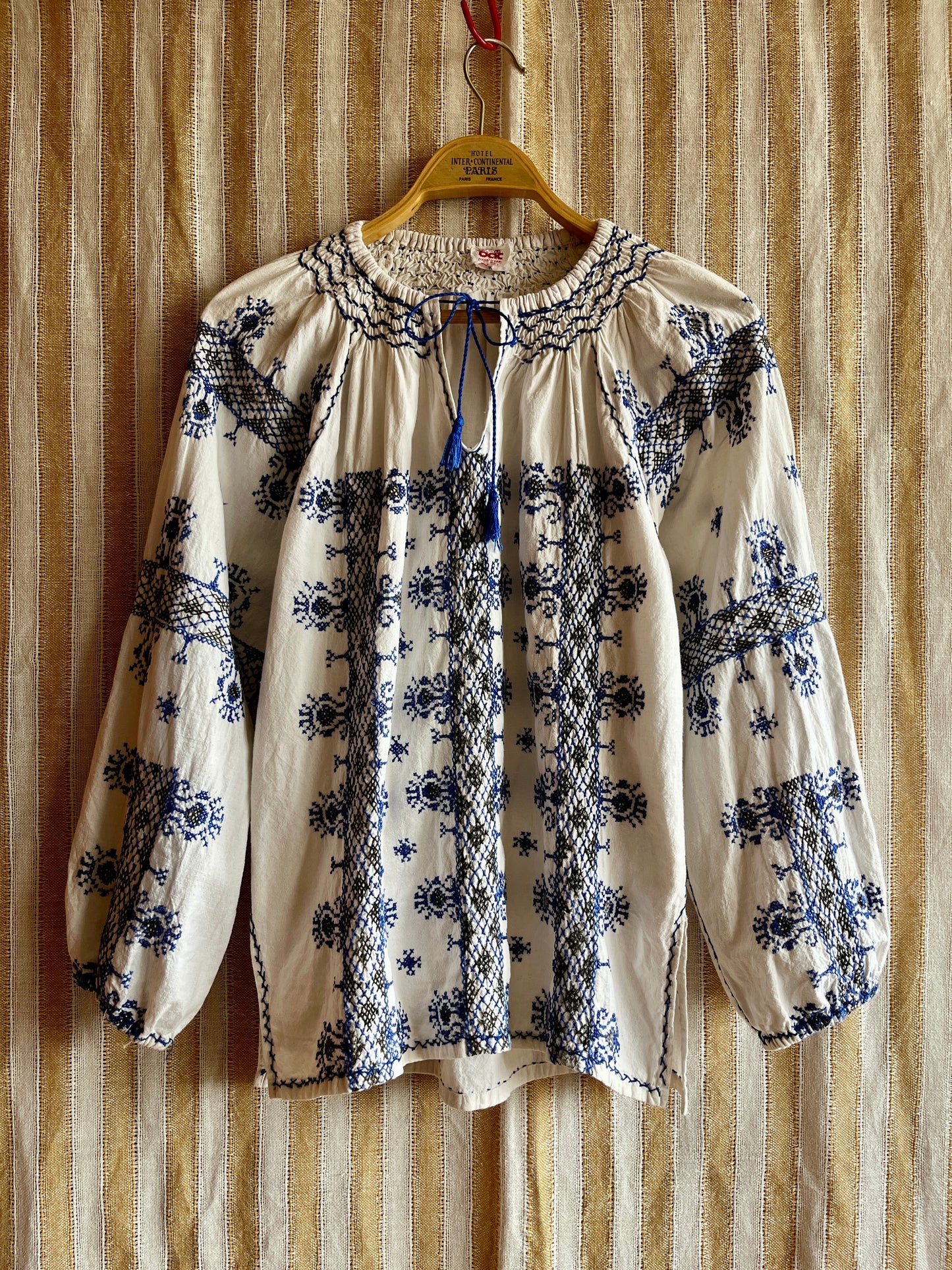 70s Vintage Romanian Folk Hand embroidered Blouse