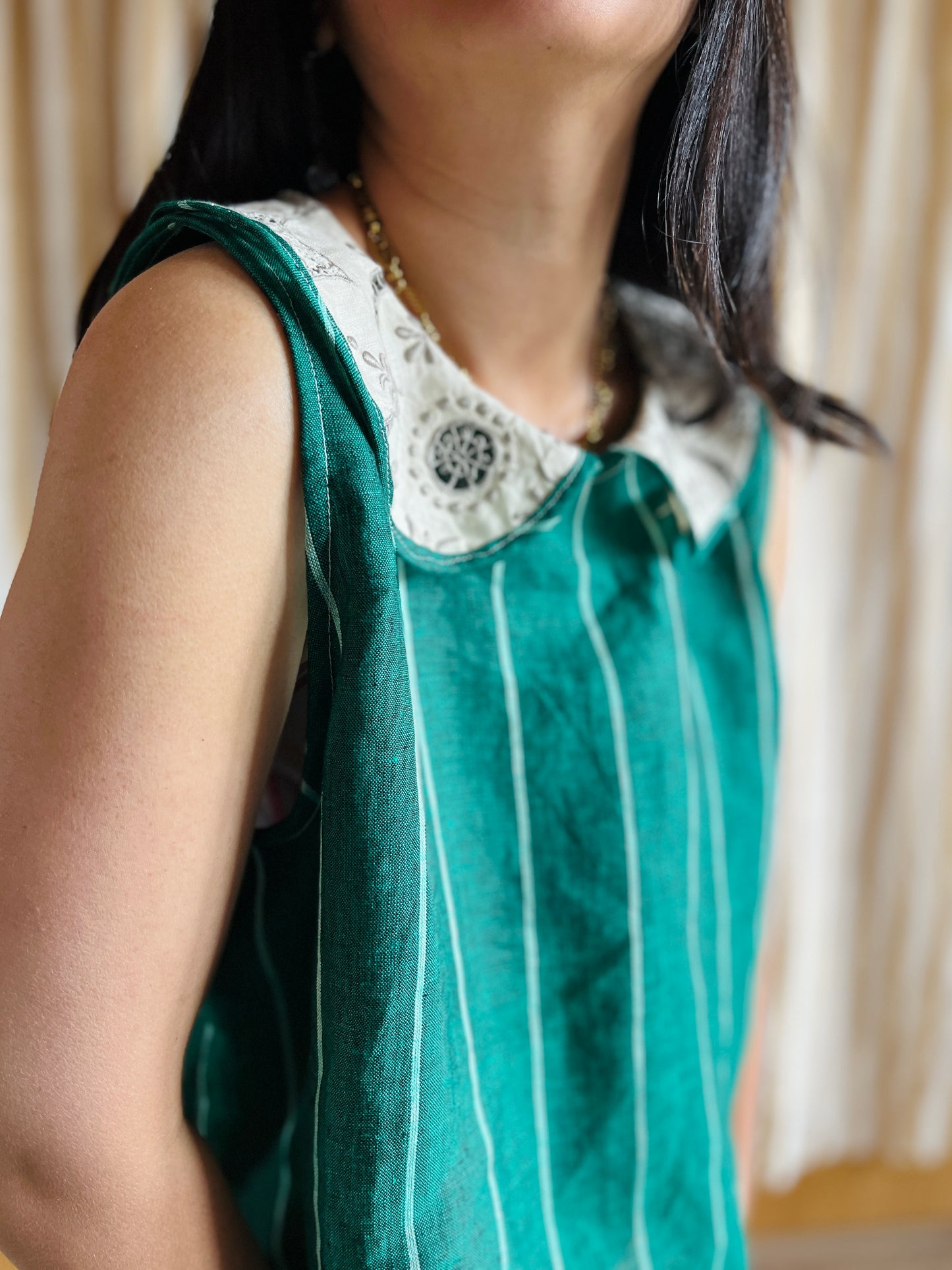 Collar tank top linen green