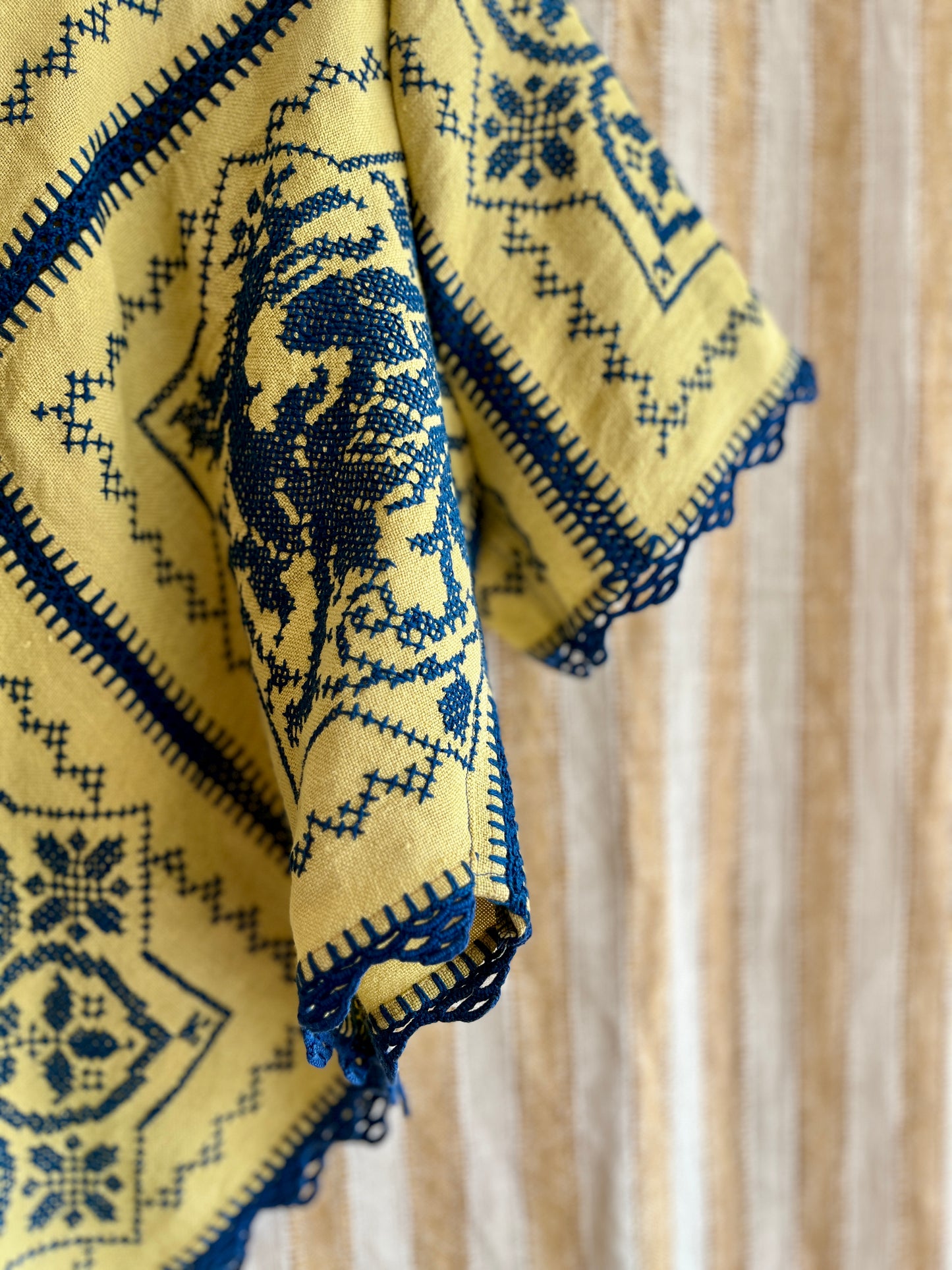 Diamond Dragon Top Short Sleeves