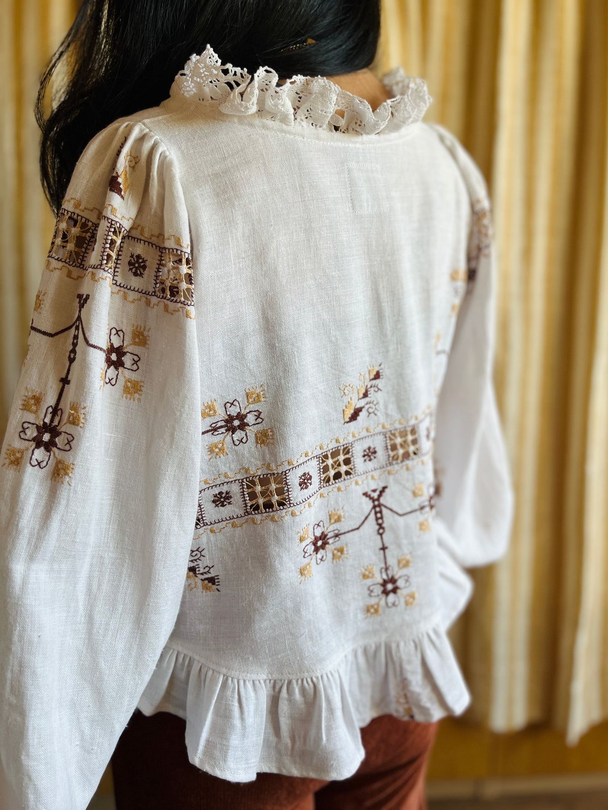Lagartera Embroidered goddess blouse