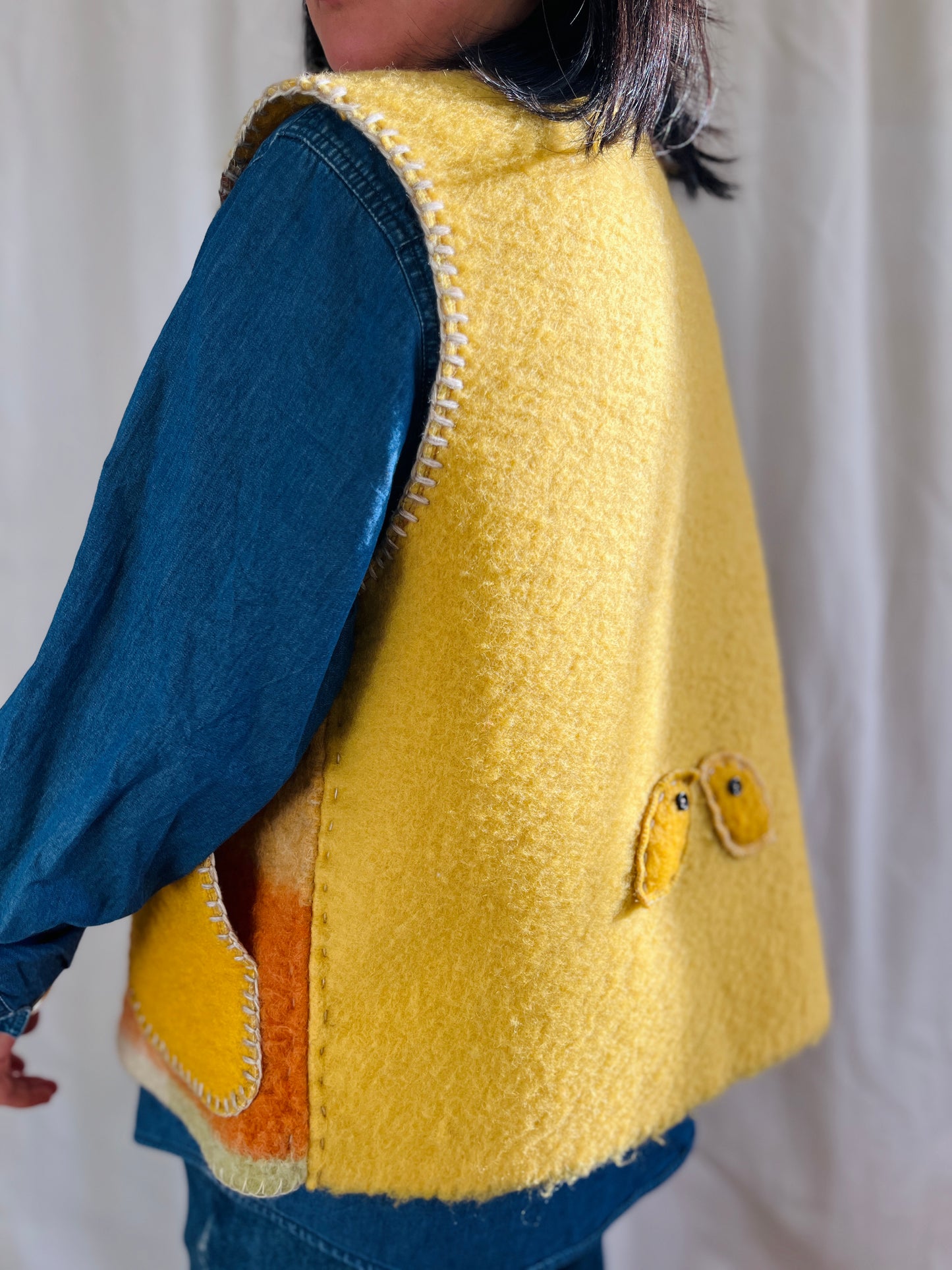Boiled Wool Blanket turns little chicks oversize gilet