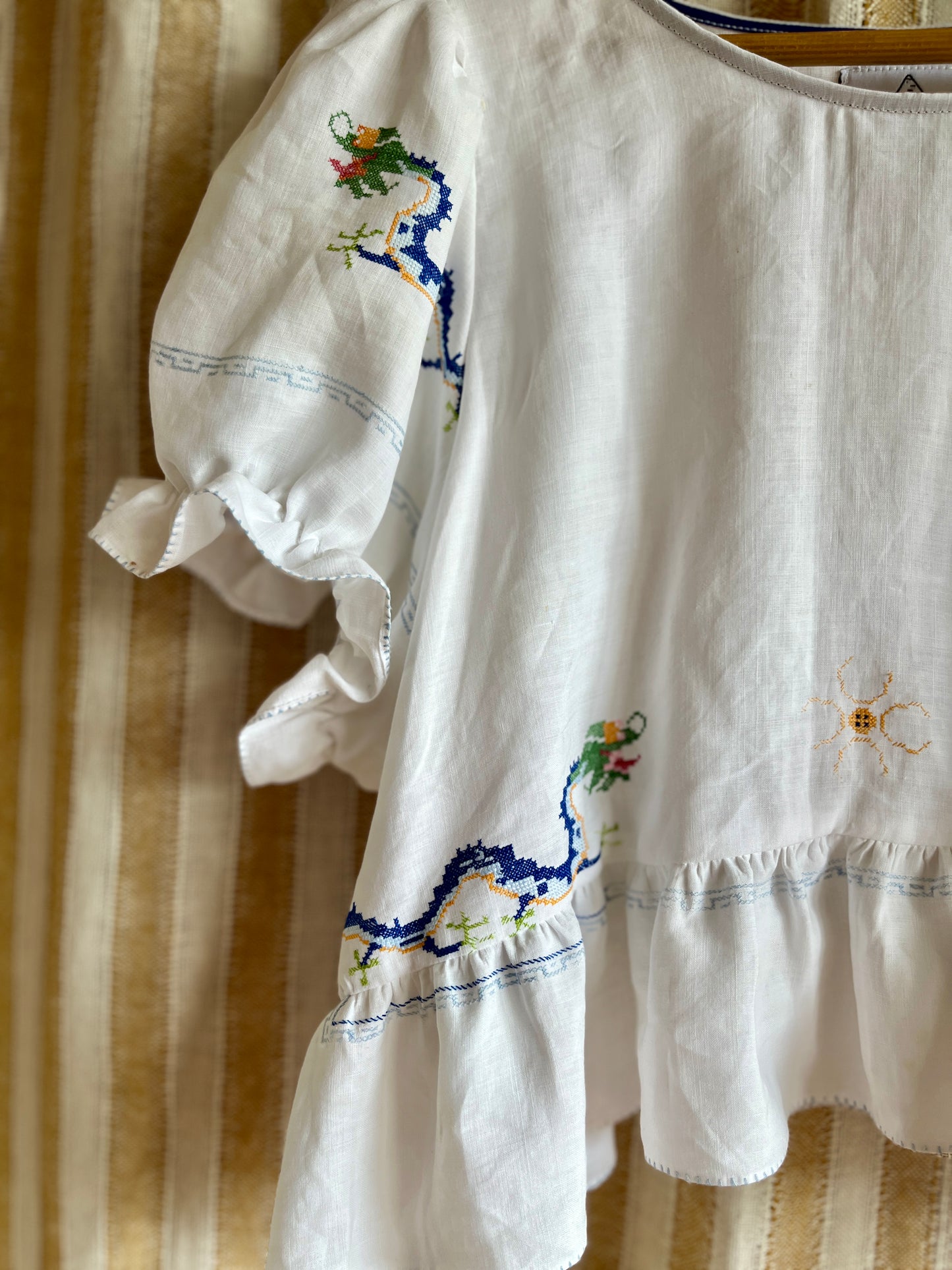 Dragon - Air thin linen dolly blouse