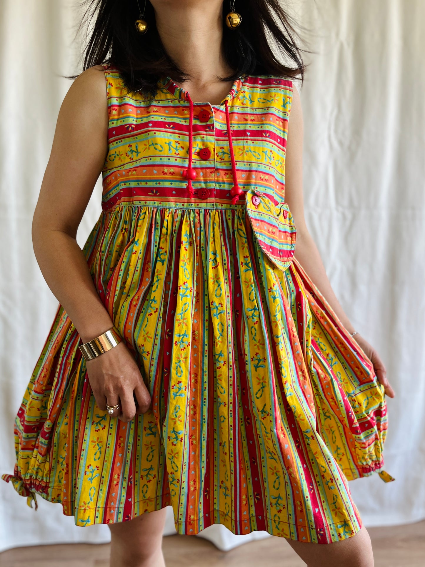 Vintage handmade sweetheart mini dress