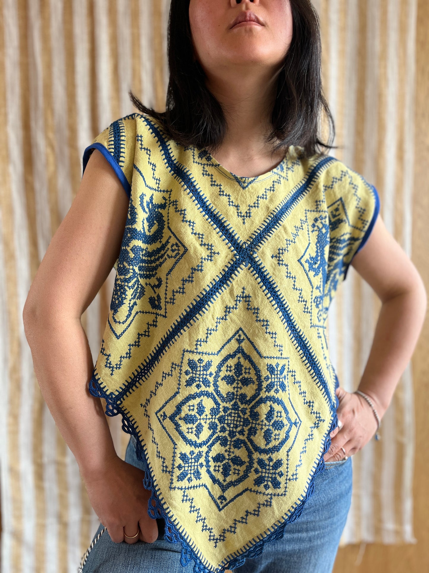 Diamond Dragon Top Cap Sleeves