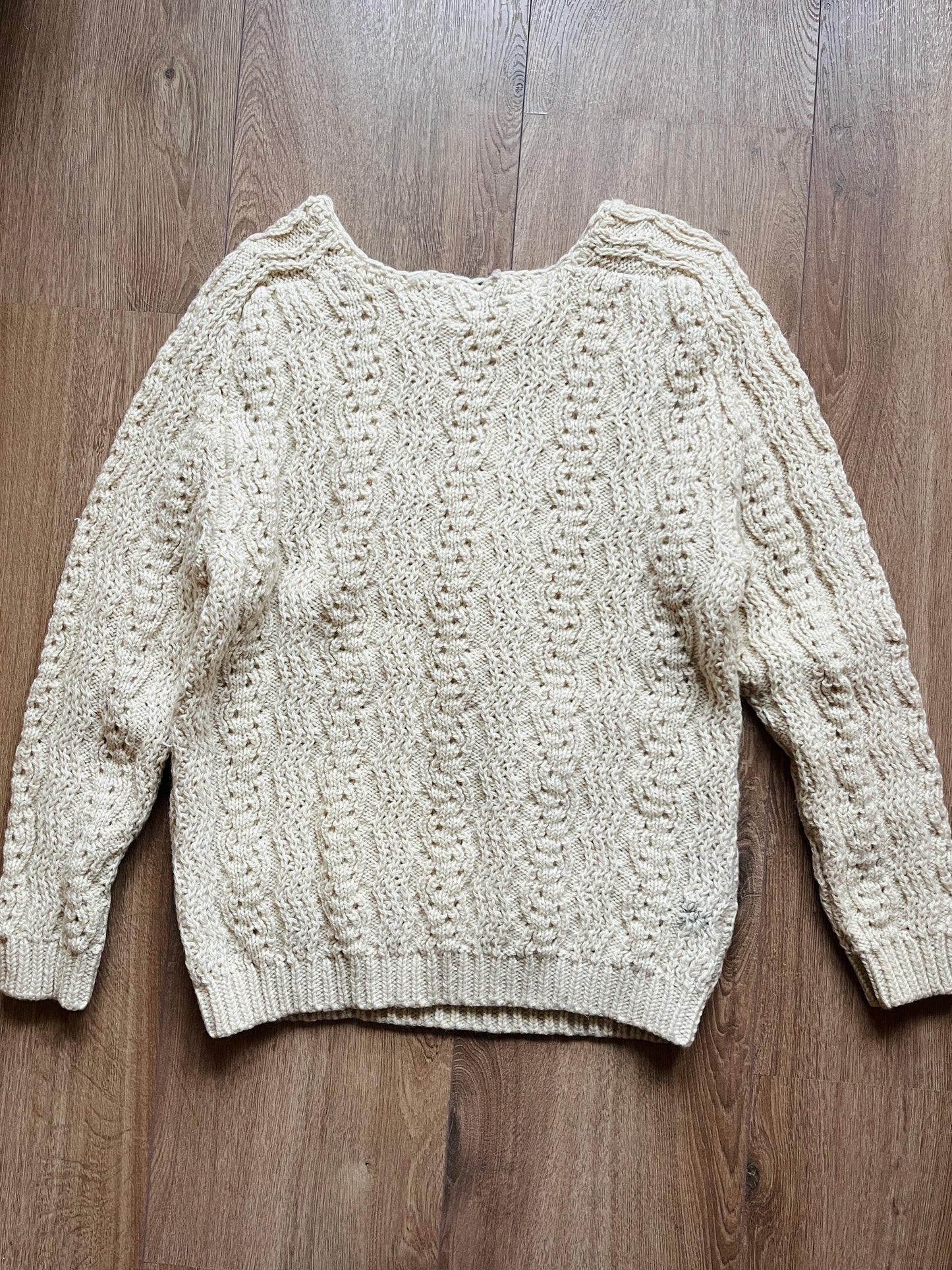 80s handknitted Soft wool Sweater