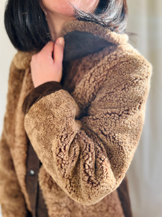 Stunning 70s Vintage Teddy Brown Shearling lambswool fur Coat