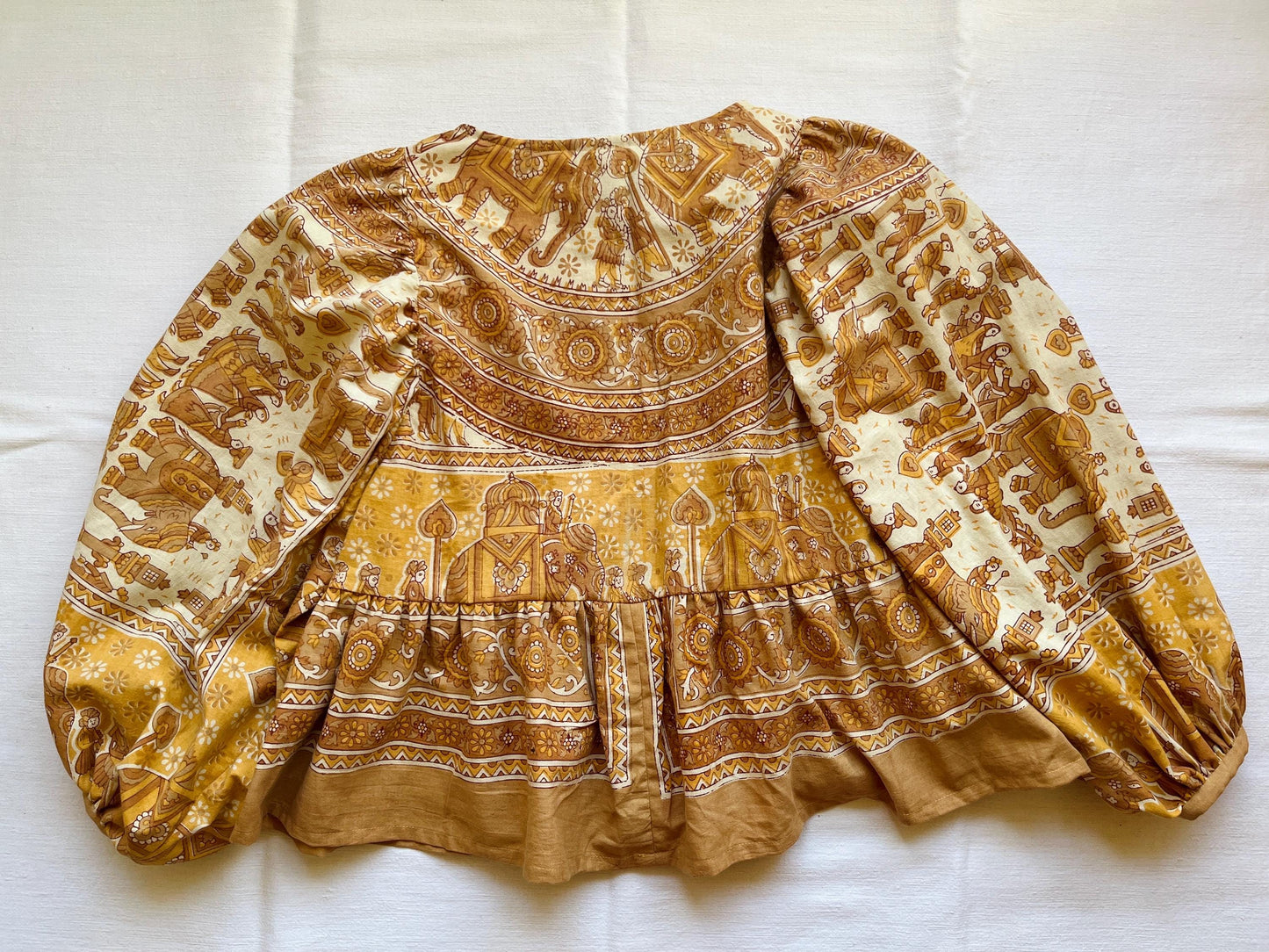 Balloon Sleeves Dolly Tunic
