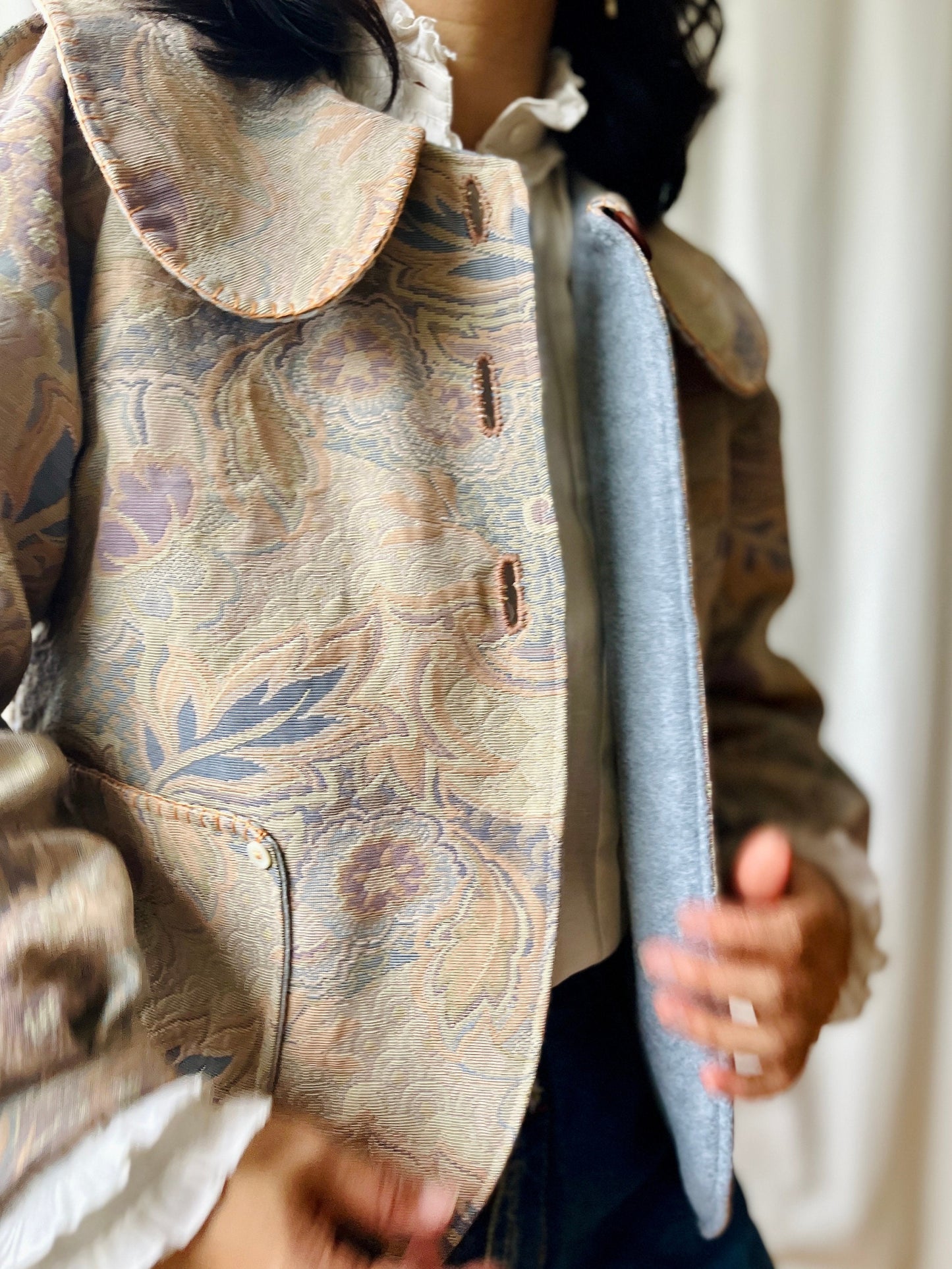 Peter Pan Collar Light Jacket