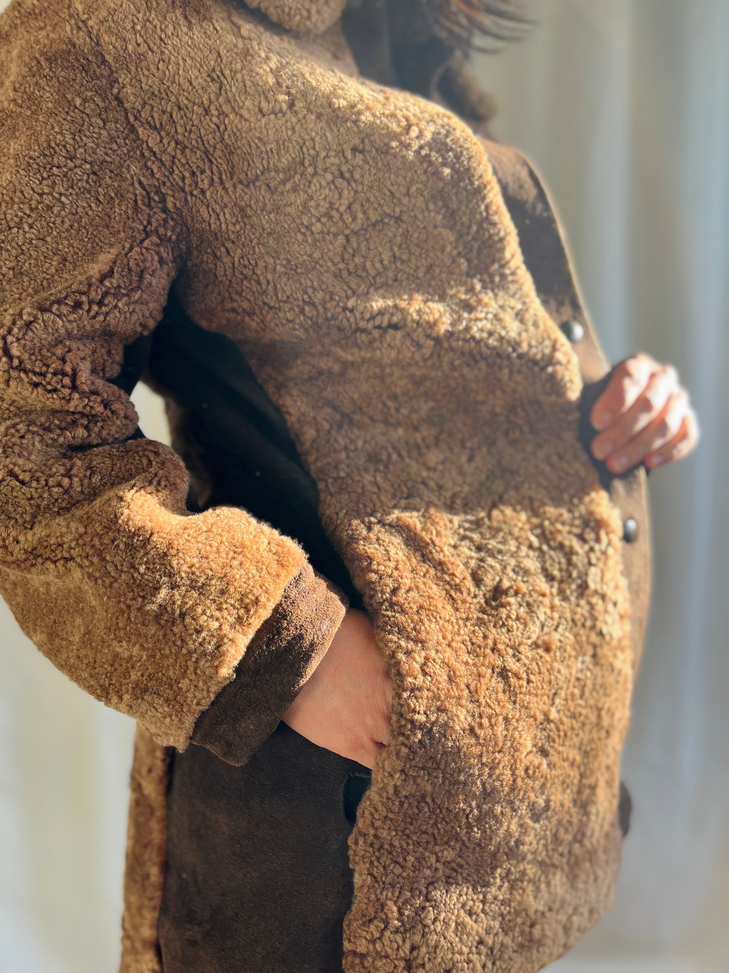 Stunning 70s Vintage Teddy Brown Shearling lambswool fur Coat