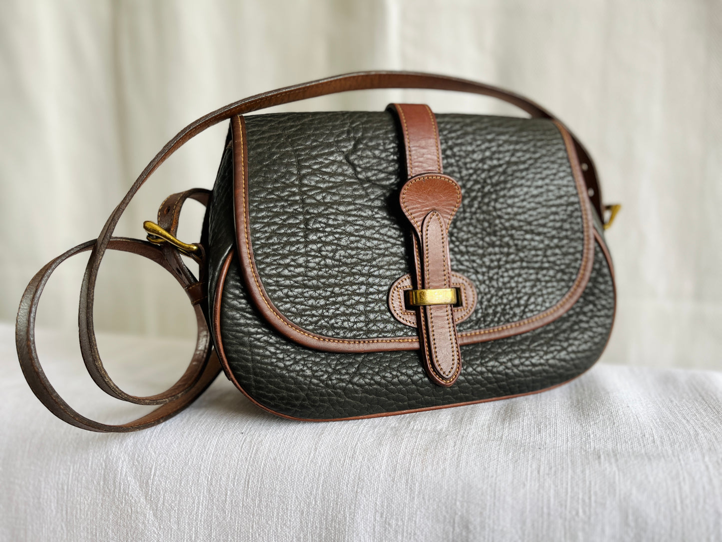 Dark Brown/Burnt Cedar Small Tack Bag Messenger Crossbody Handbag B148