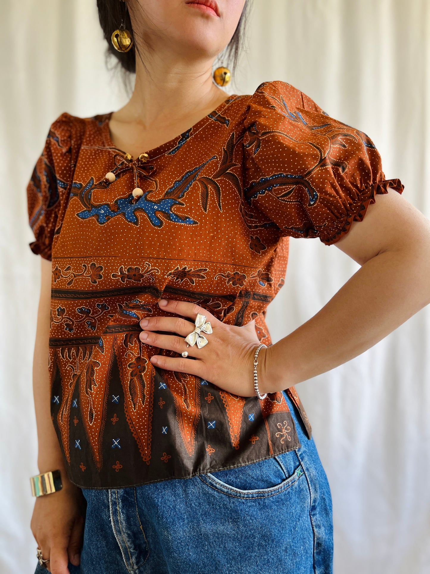 ✨Vintage Batik Puffed Sleeve Tee