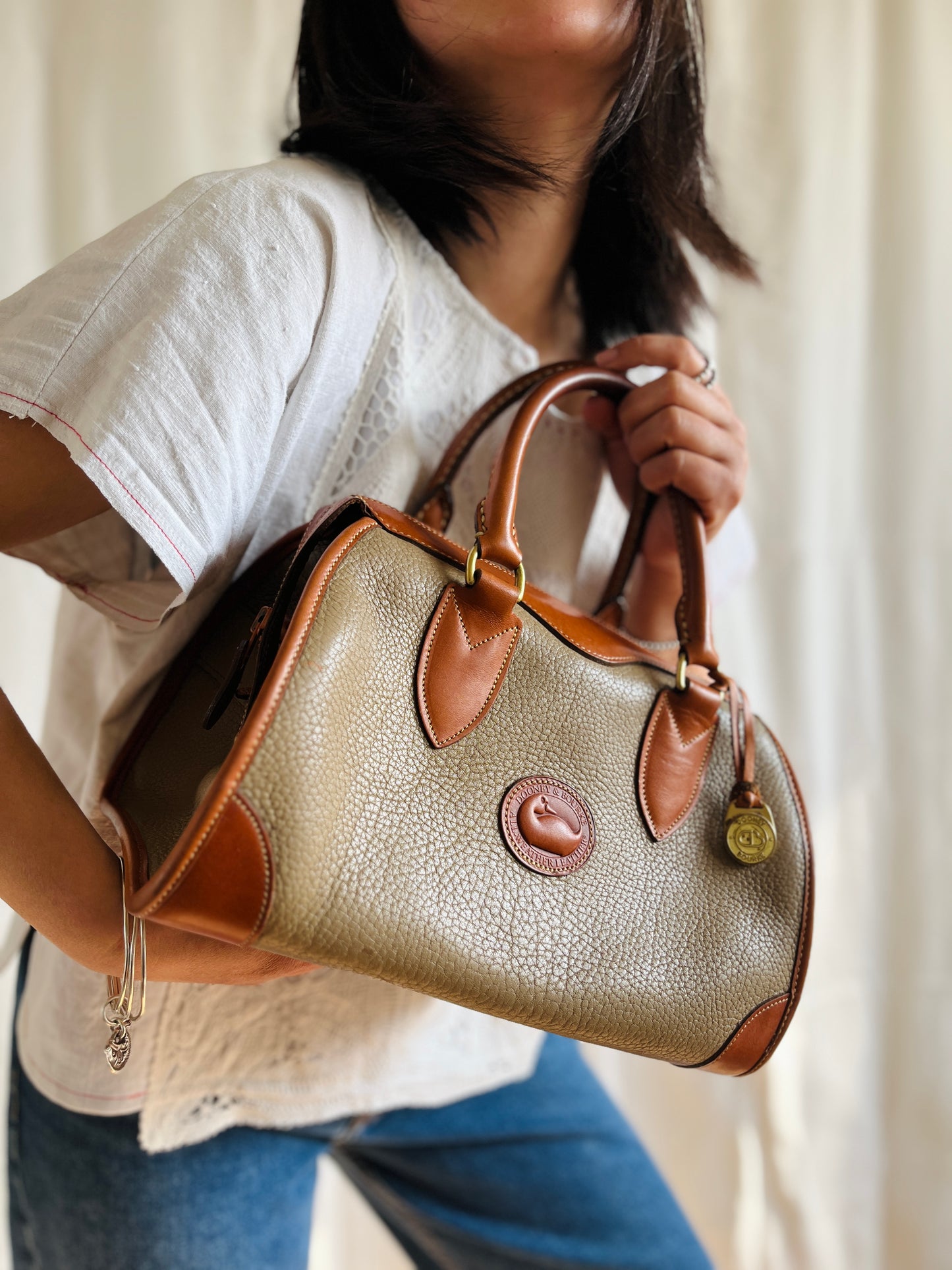 Pre tag Taupe/British Tan Gladstone Doctor's Bag Satchel