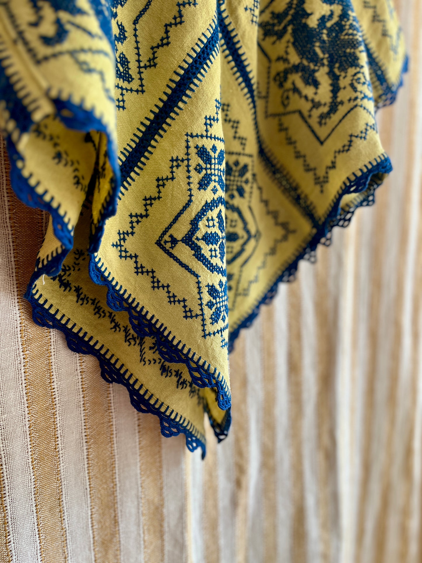 Diamond Dragon Top Short Sleeves