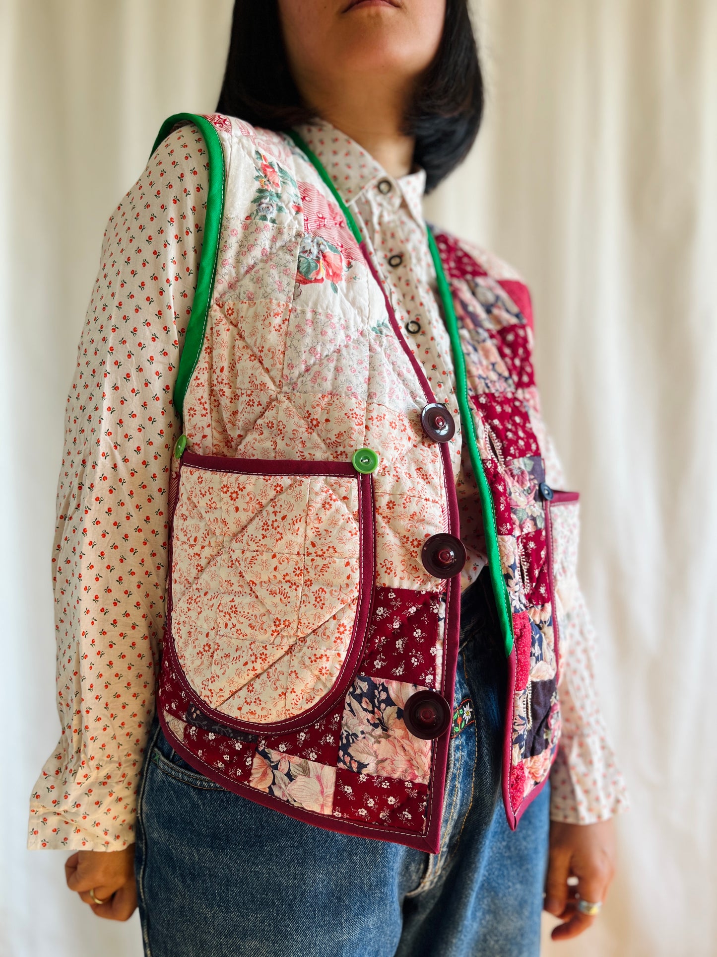 👒 Vintage Hand quilt vest