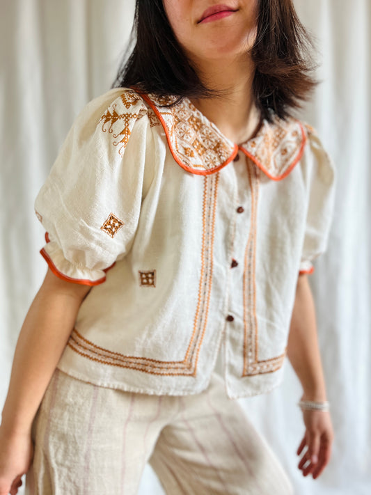 Beautiful Lagartera Embroidered Round Collar Shirt