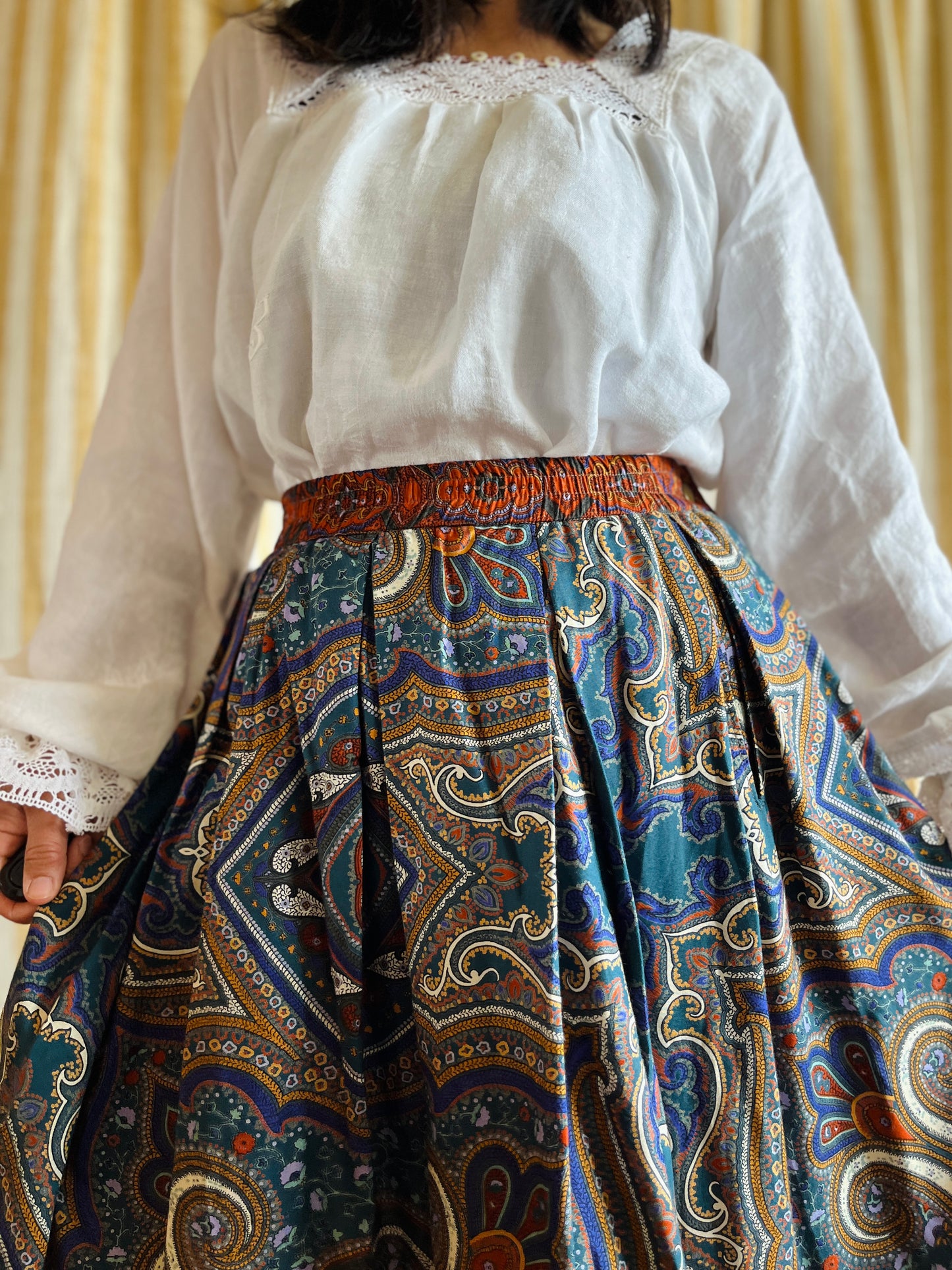 Handmade vintage 70s Bottom Quilted A-line Skirt