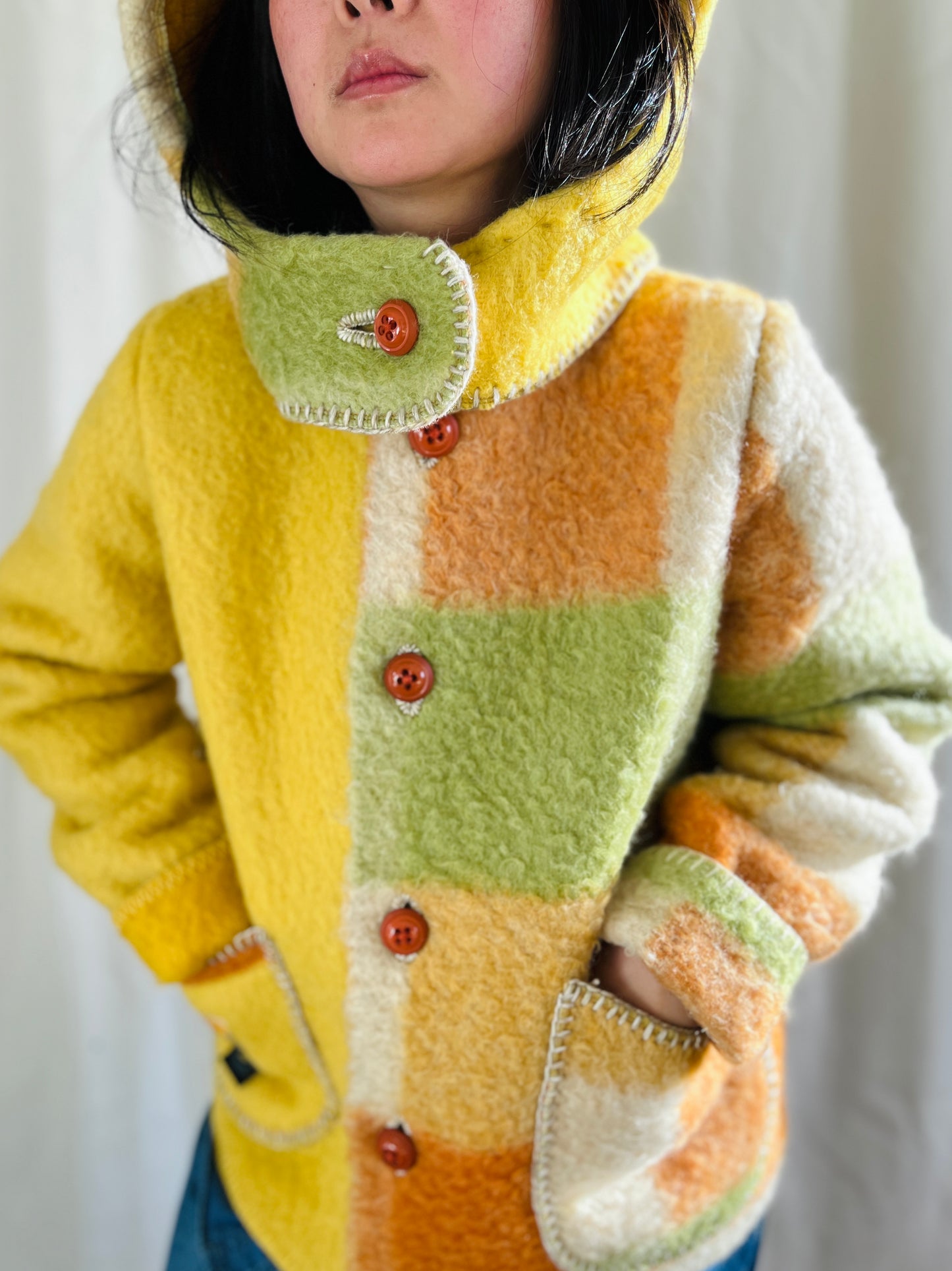 Repurpose thick wool blanket turns cosy winter coat with detachable Hoodie