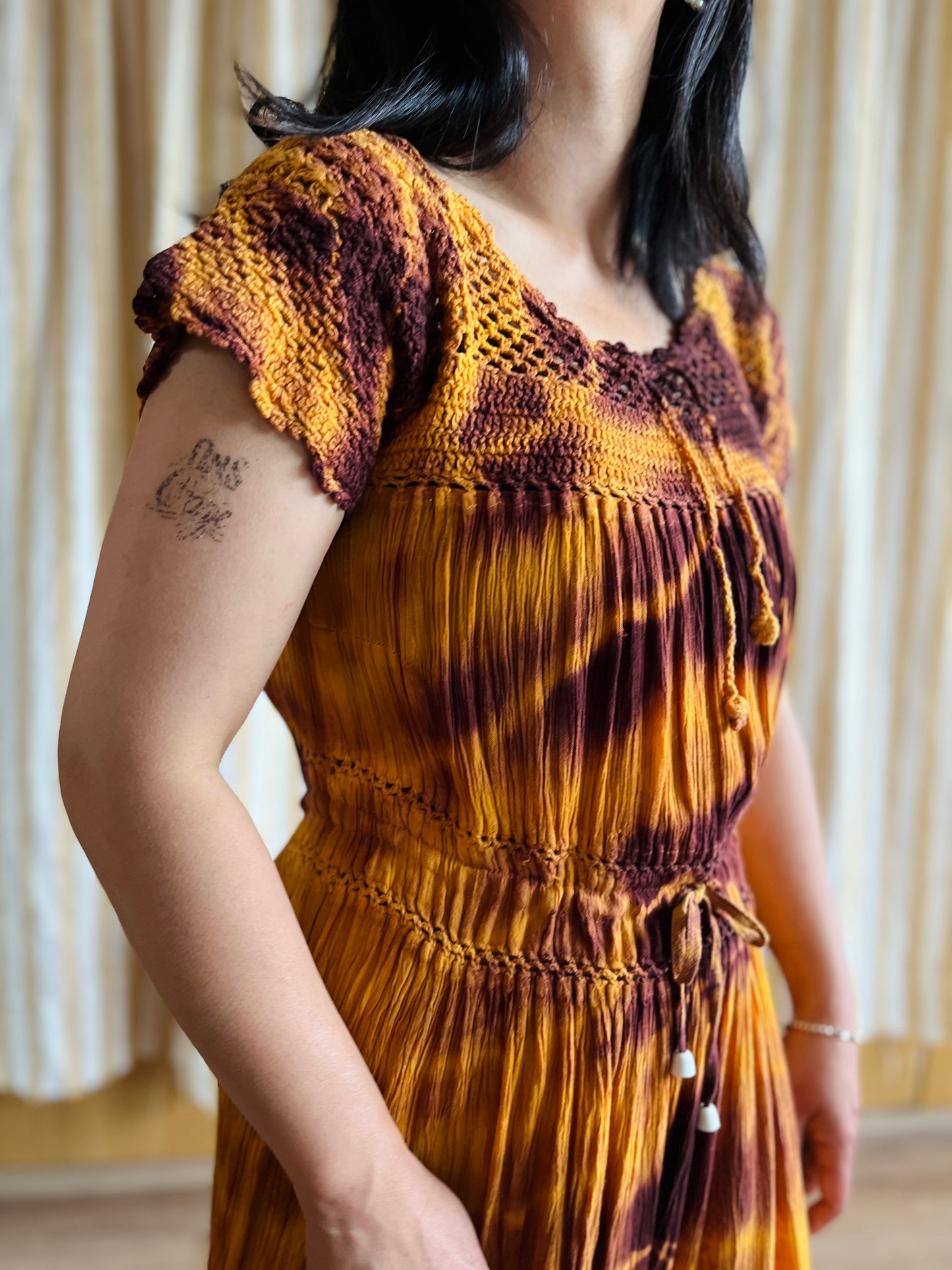 Vintage 1970s handmade Tie-dye Muslim Dress