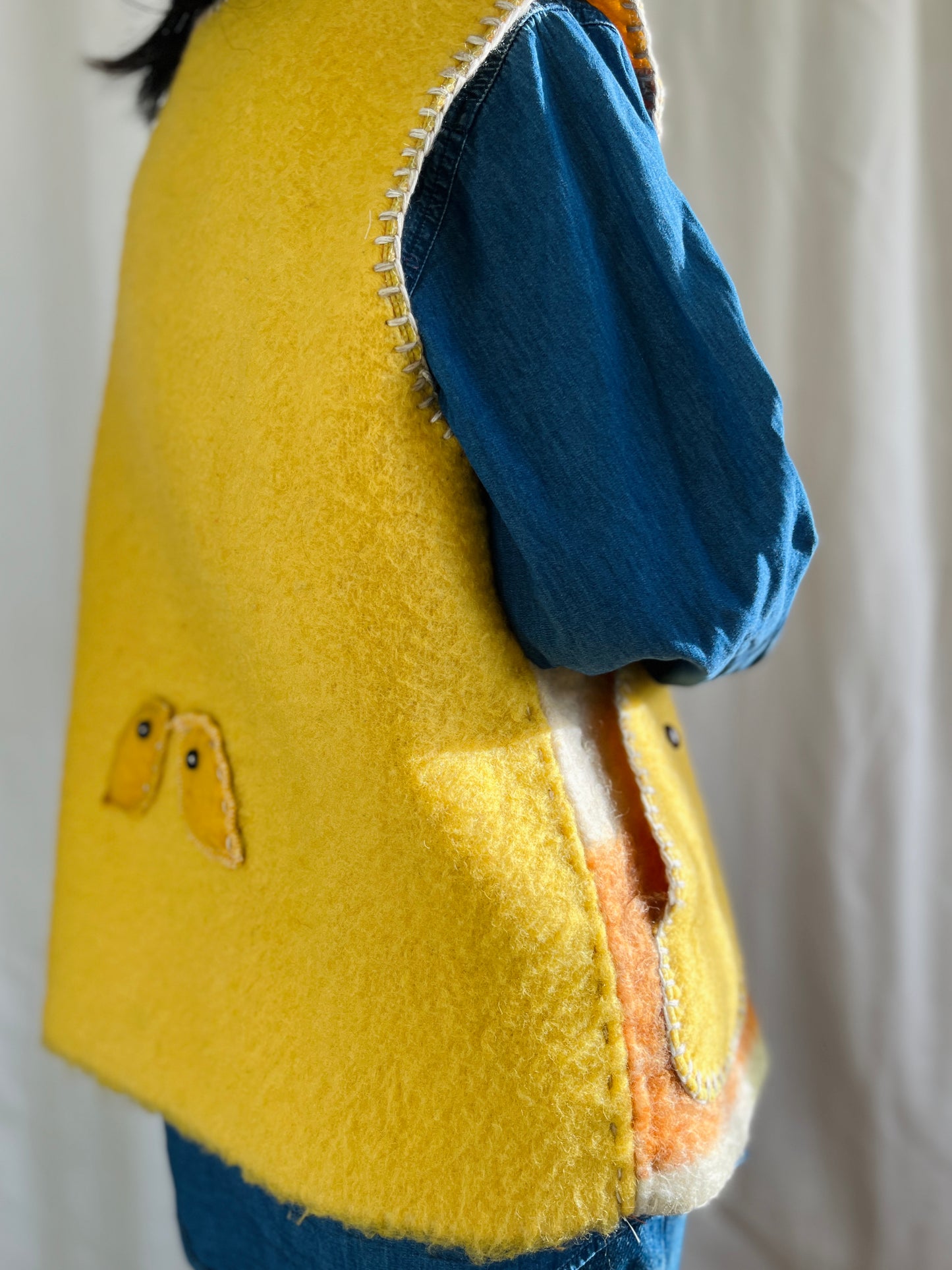 Boiled Wool Blanket turns little chicks oversize gilet