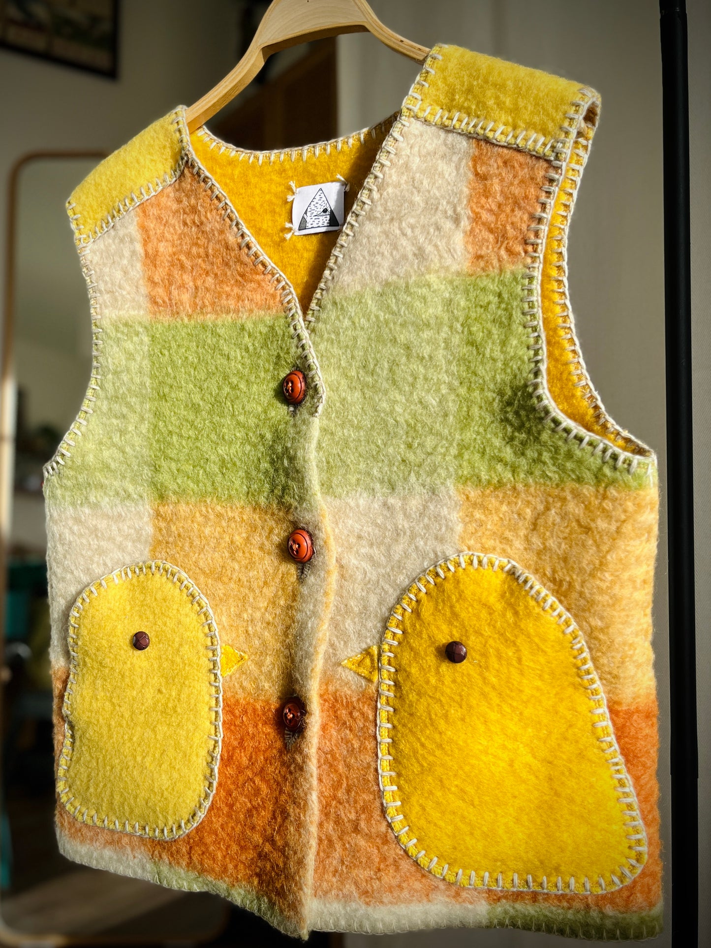 Boiled Wool Blanket turns little chicks oversize gilet