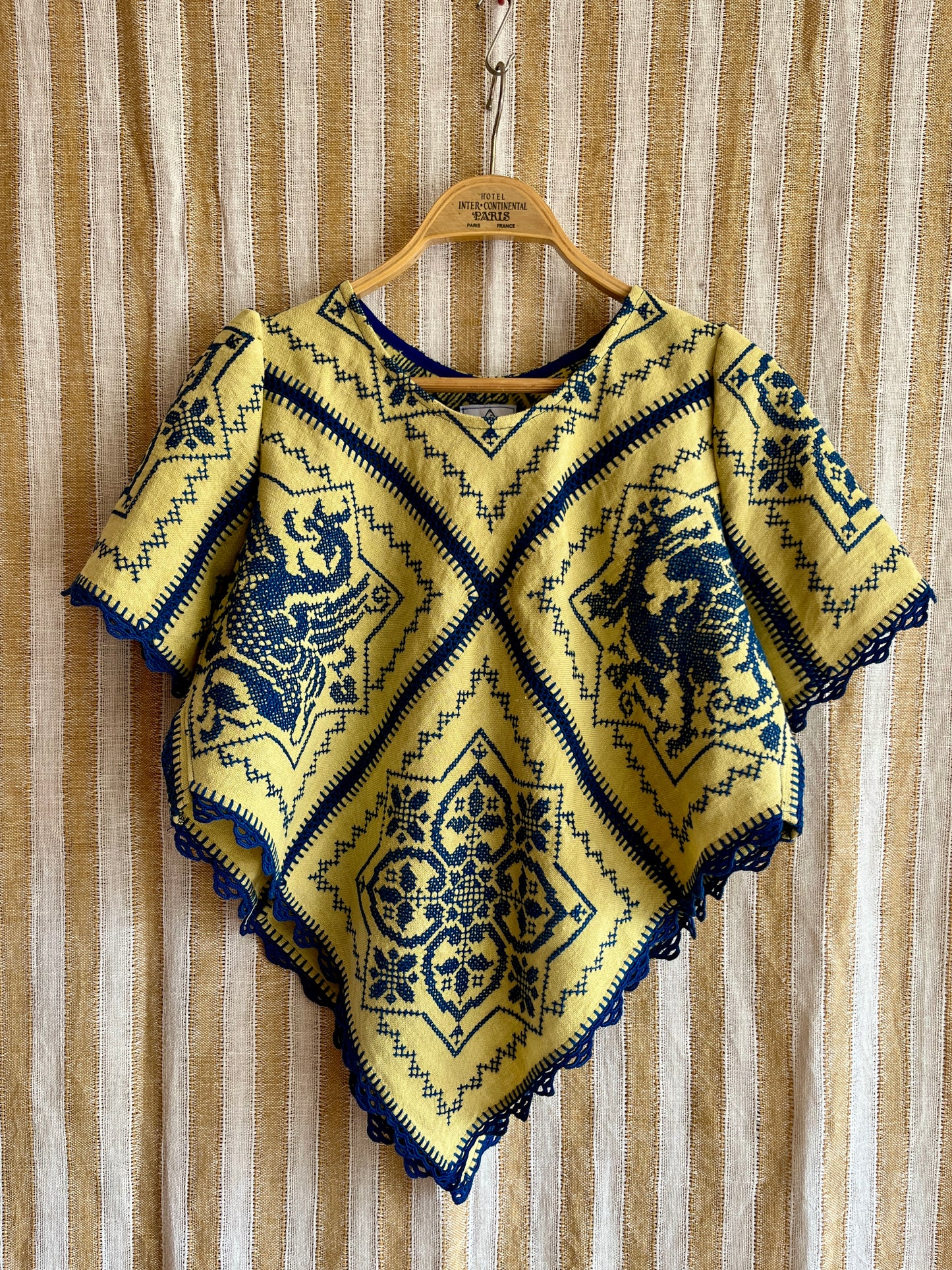 Diamond Dragon Top Short Sleeves