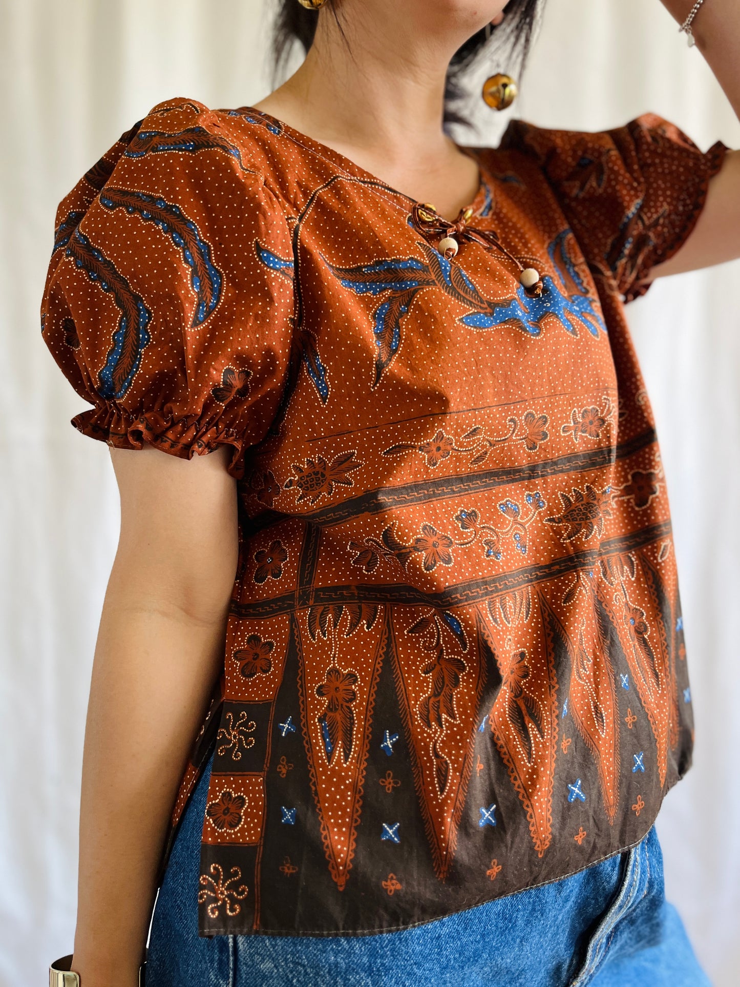 ✨Vintage Batik Puffed Sleeve Tee