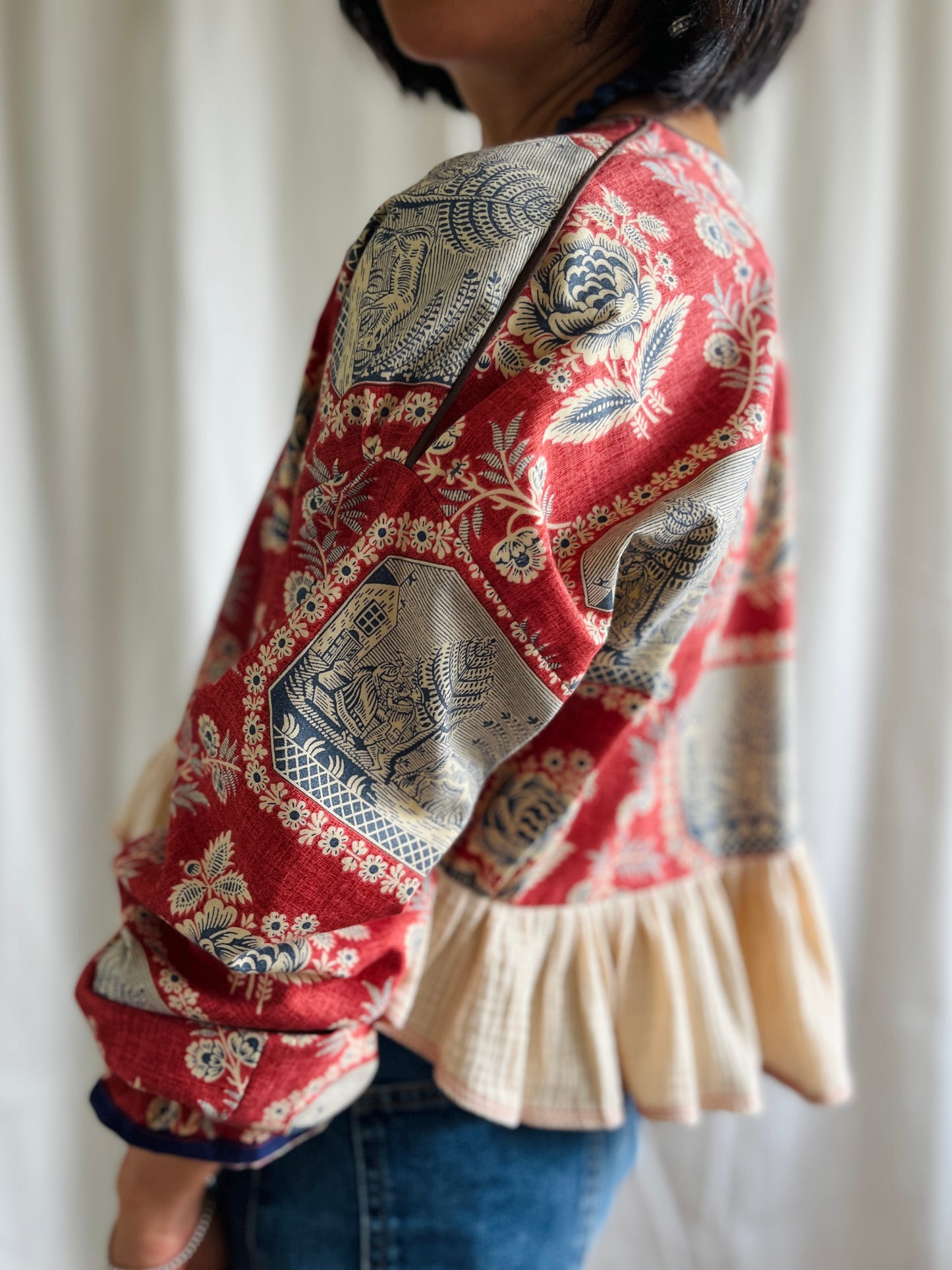 🏵️ Antique French Textile Dolly Top