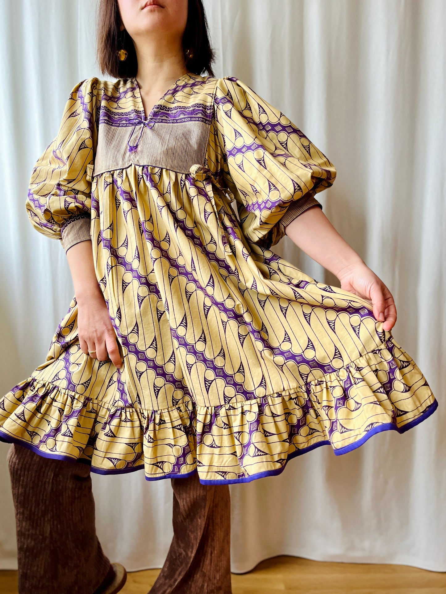 Batik Fabric turns 70s Goddess Dress Balloon Sleeves