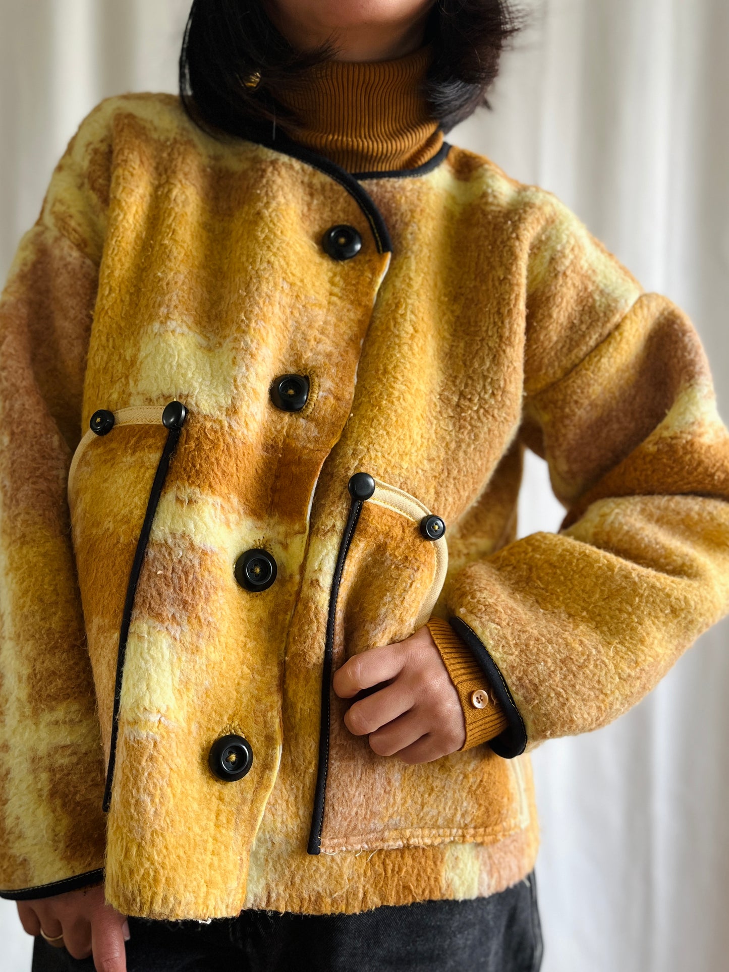 🎴 Vintage Pure Wool Blanket Short Coat and Beanie