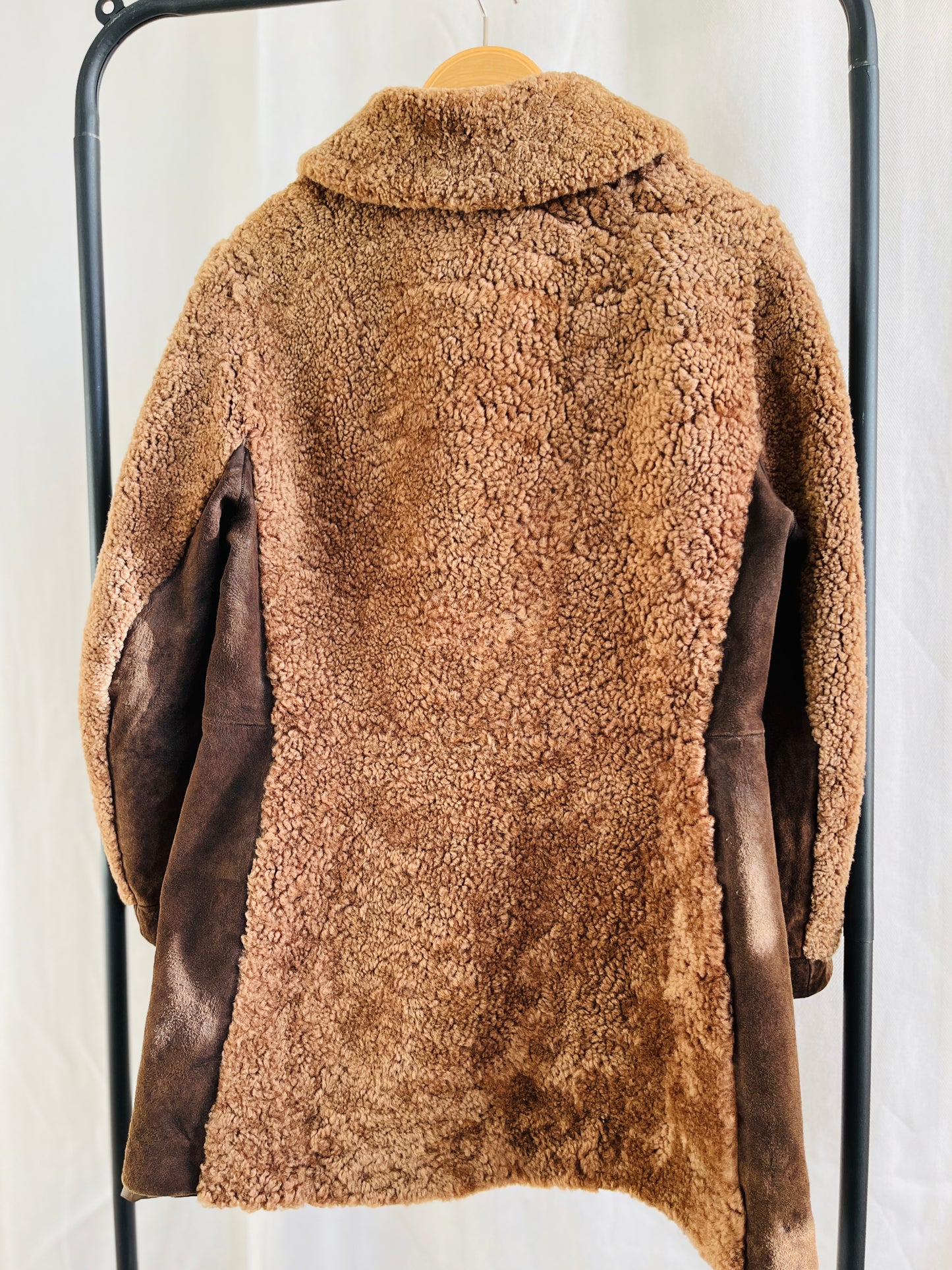 Stunning 70s Vintage Teddy Brown Shearling lambswool fur Coat