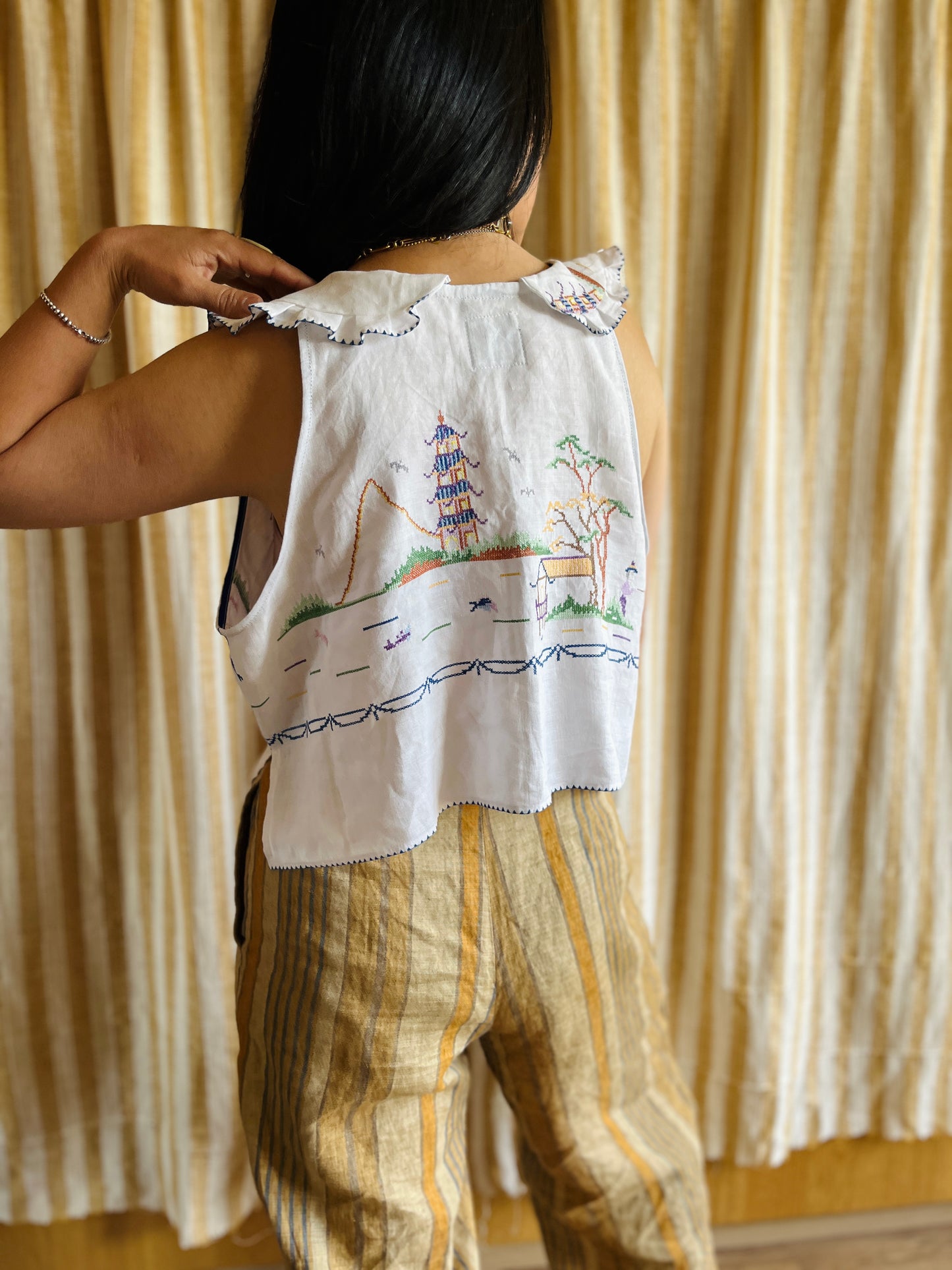 Air thin linen - A trip to Osaka