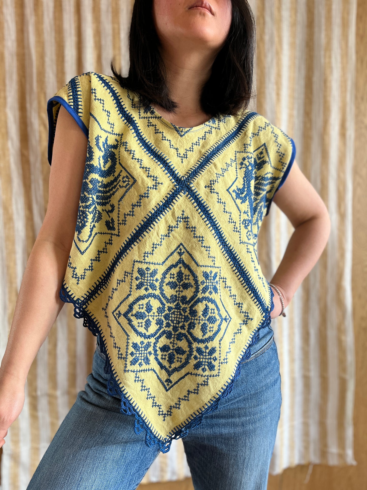 Diamond Dragon Top Cap Sleeves