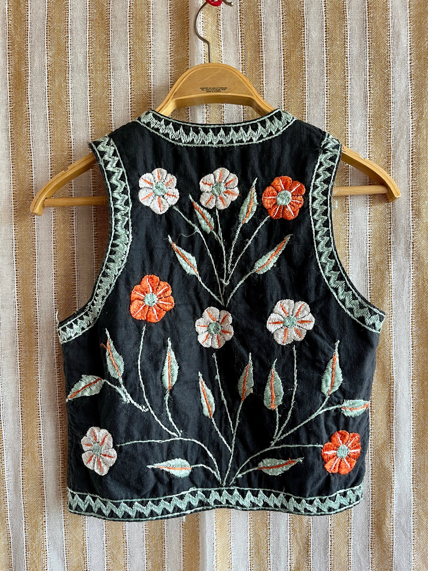 70s Classic Afghanistan Silk Embroidered Gilet XS