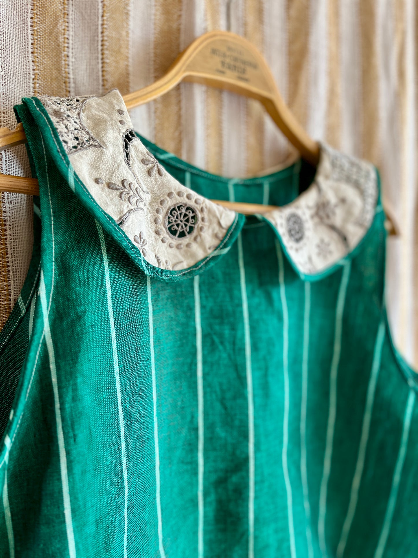 Collar tank top linen green