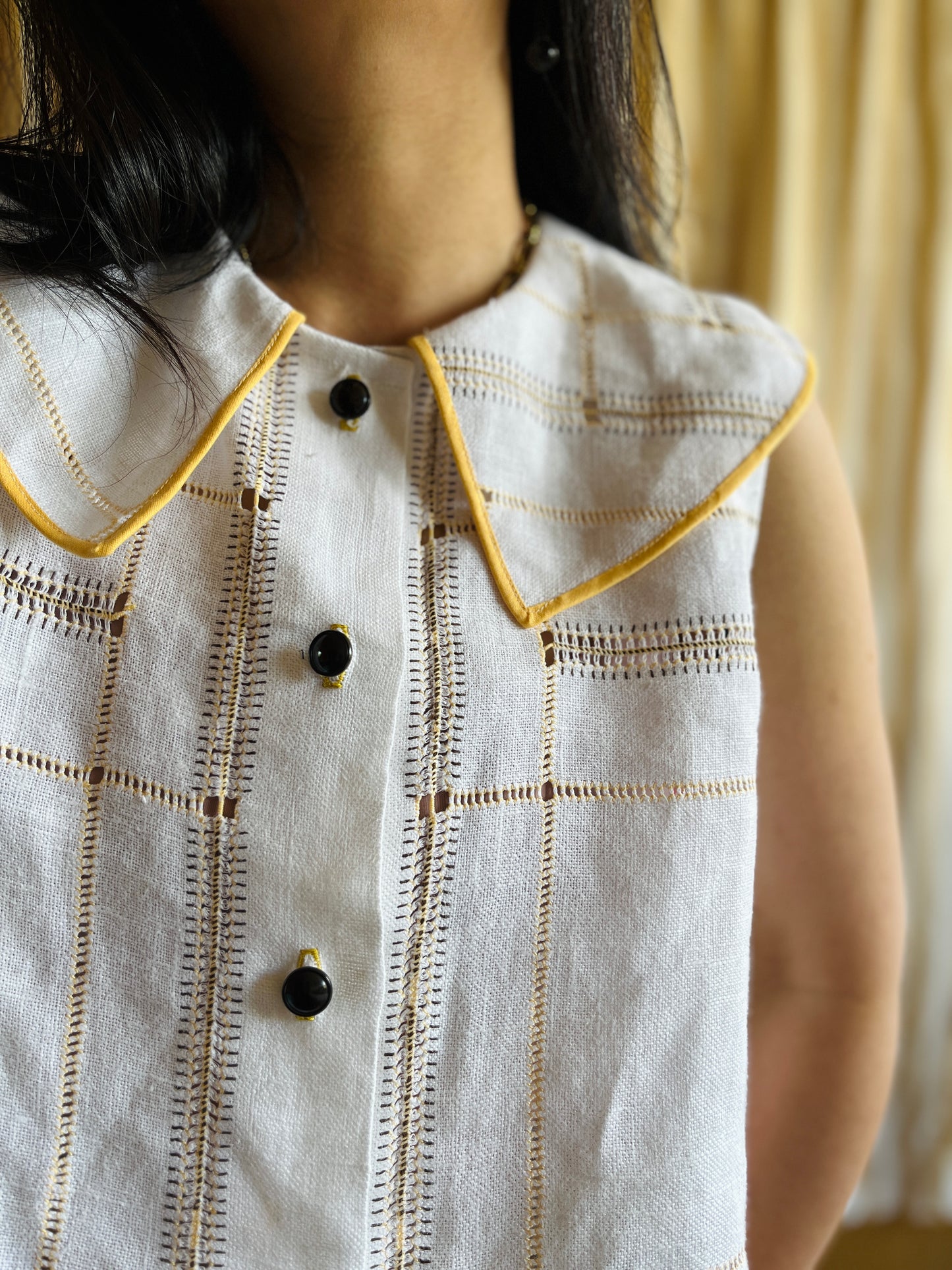 Collar Tank Top - Yellow and black lines