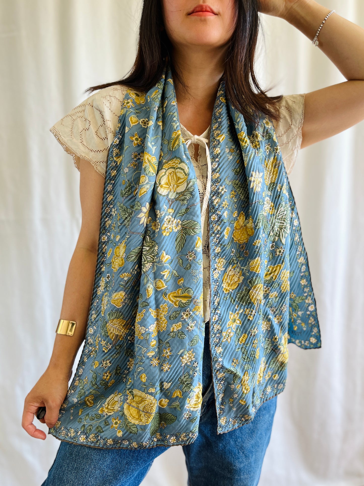 Vintage Liberty Thin Wrinkle scarf