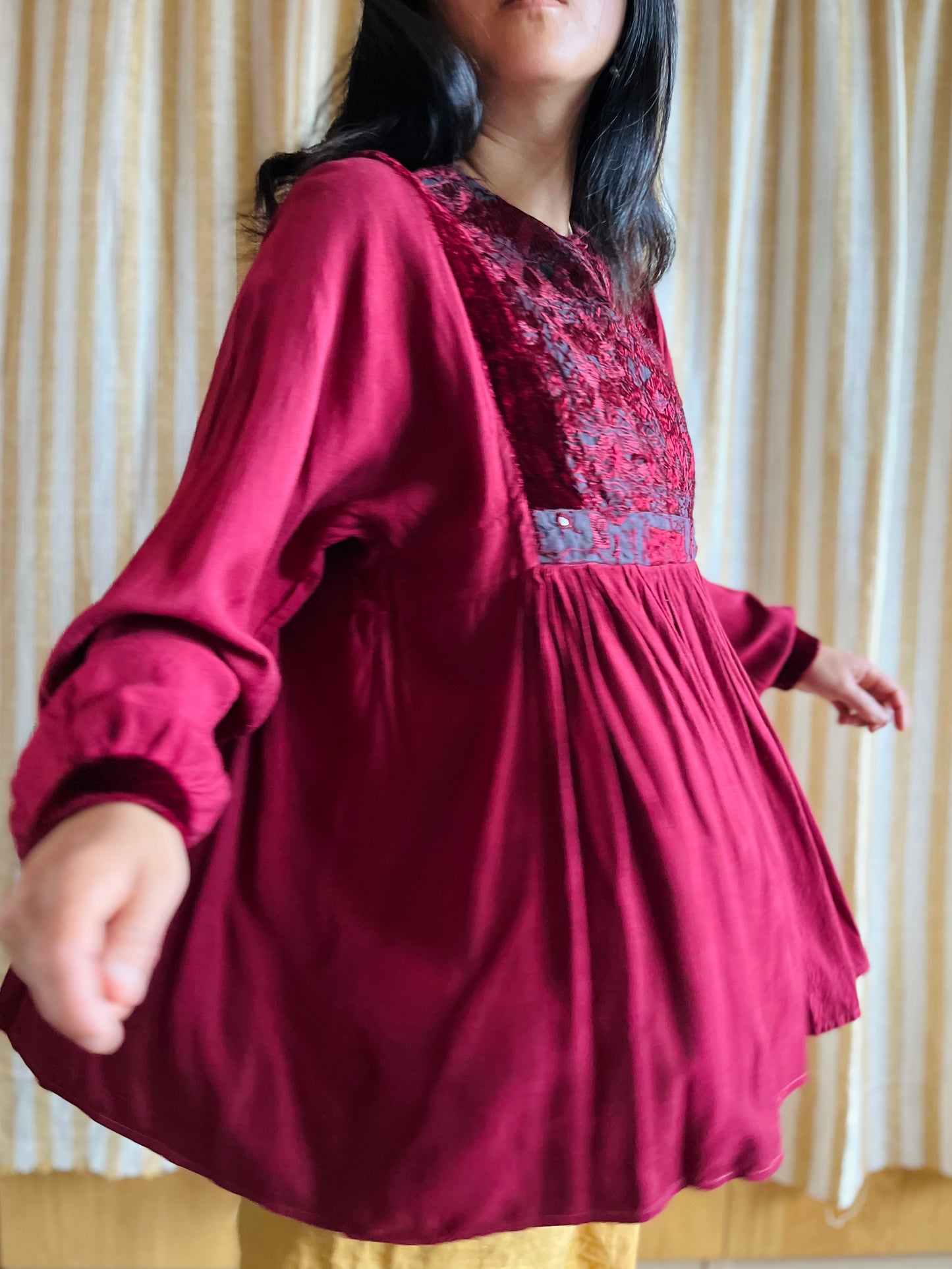 70s Burgundy velvet Afghanistan Silk embroidery Tunic