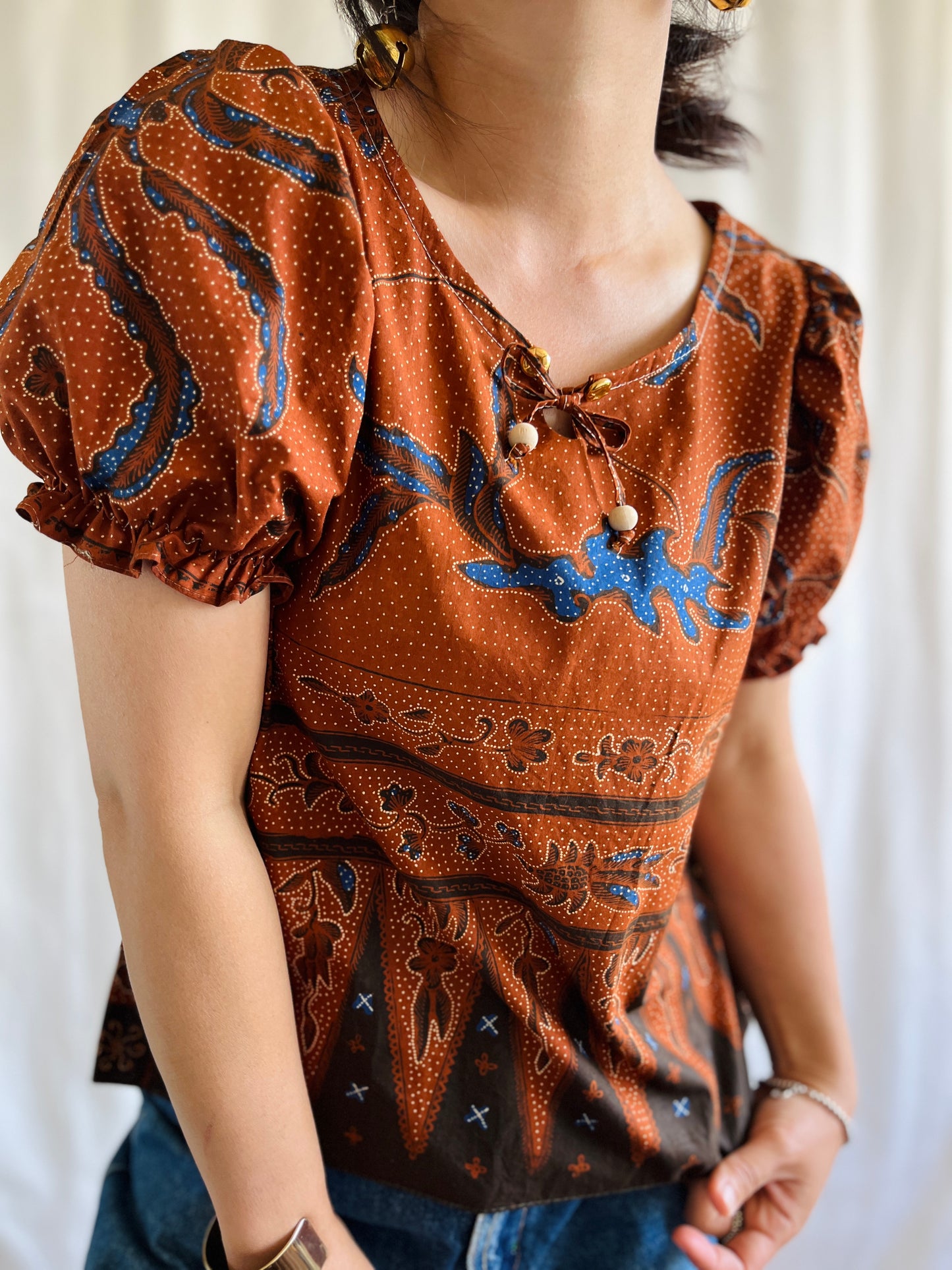 ✨Vintage Batik Puffed Sleeve Tee