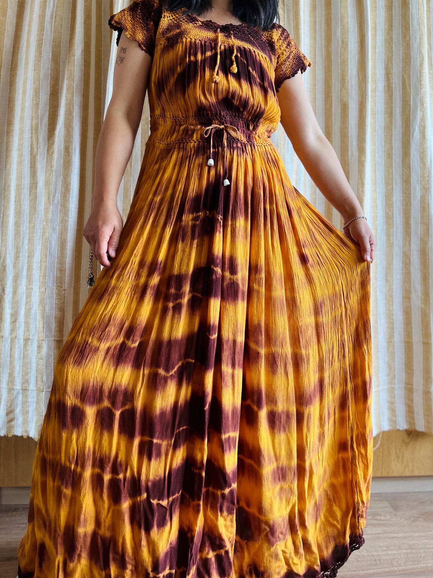 Vintage 1970s handmade Tie-dye Muslim Dress