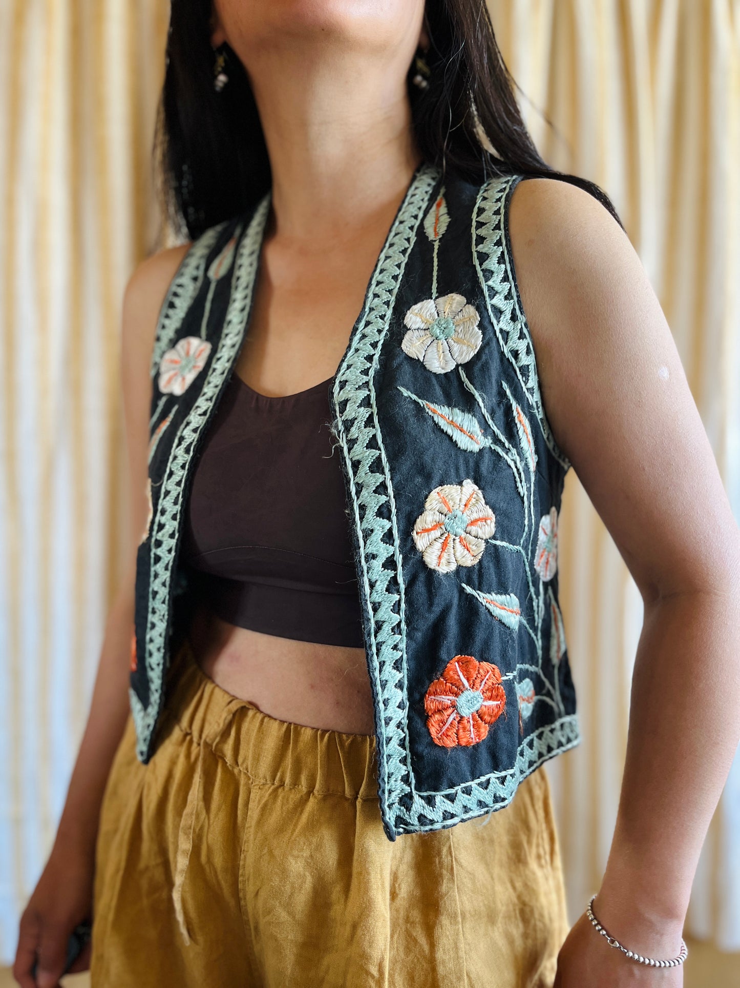 70s Classic Afghanistan Silk Embroidered Gilet XS