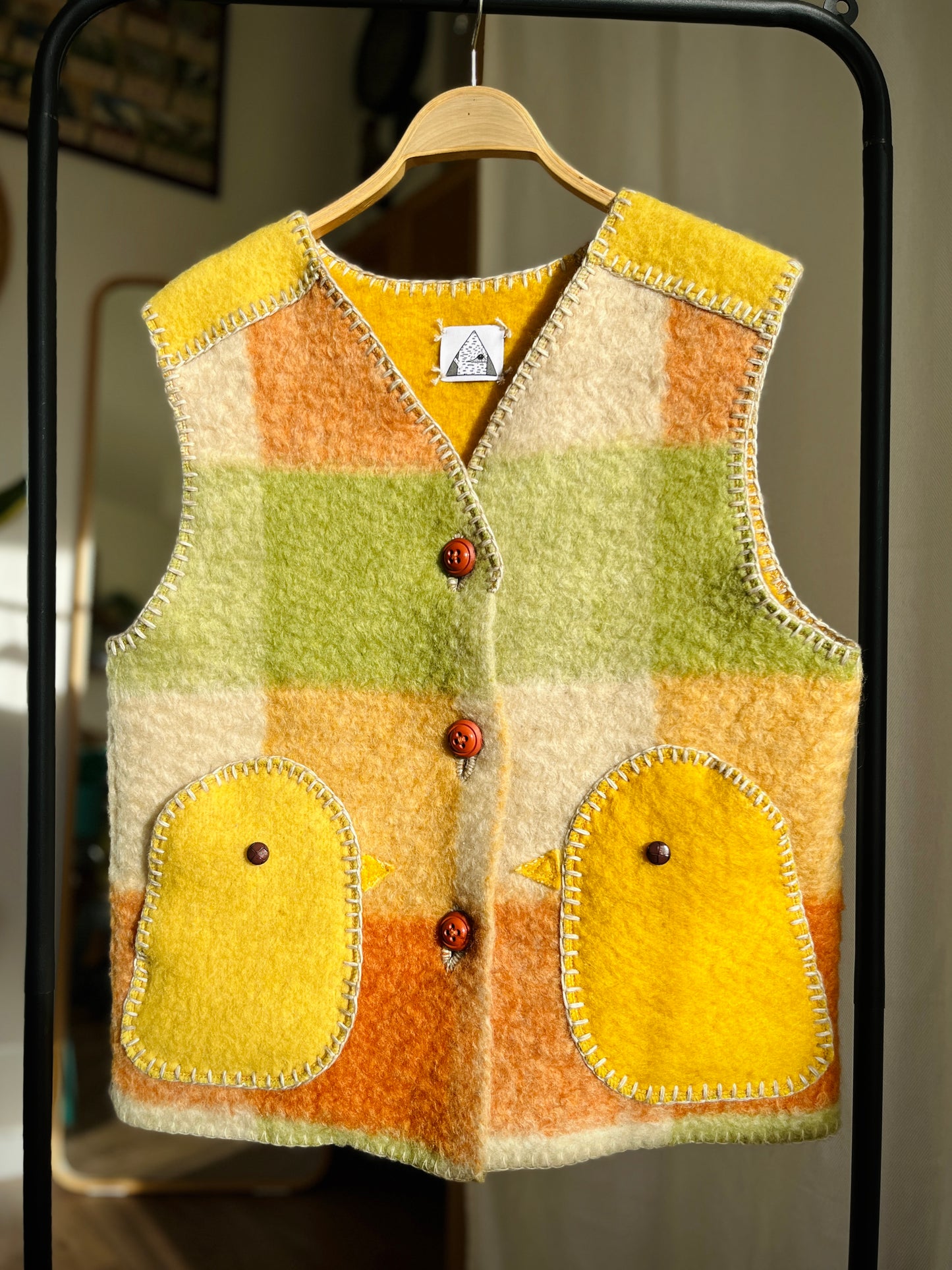 Boiled Wool Blanket turns little chicks oversize gilet