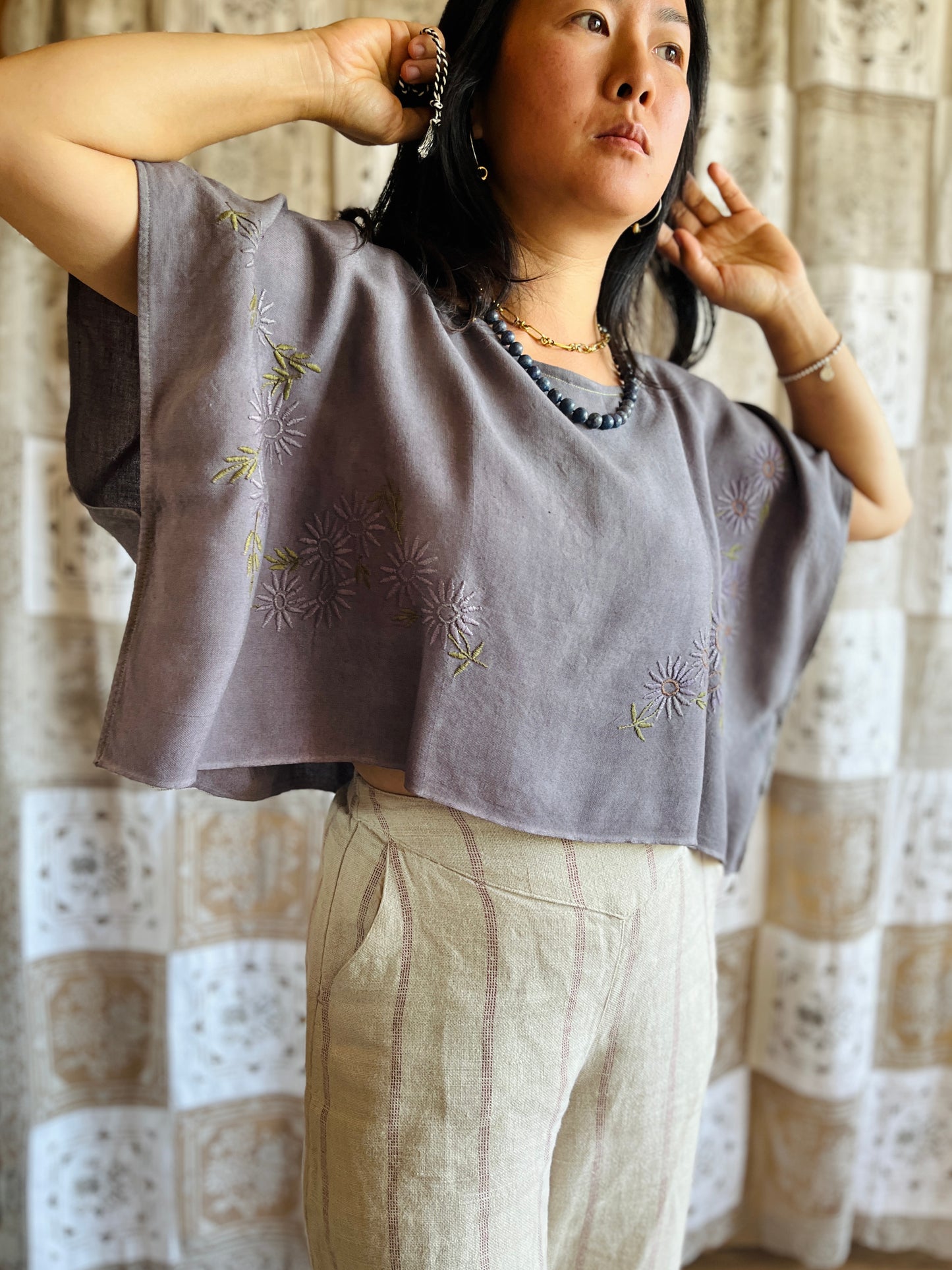 Square circle draped tee - Grey floral