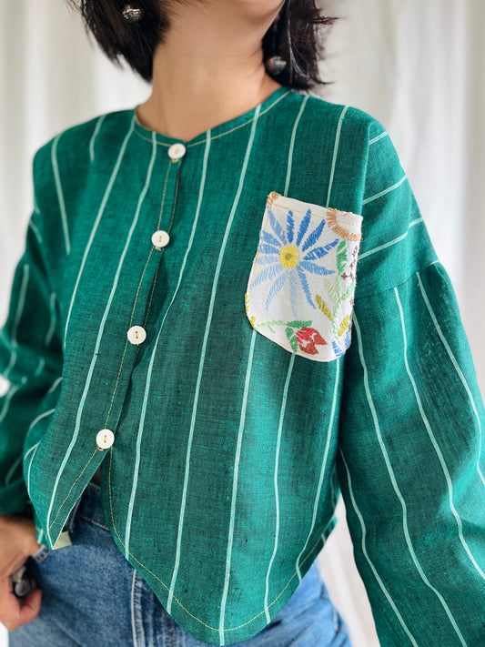 🏵️ Pure Linen Embroidered Pocket Button Blouse