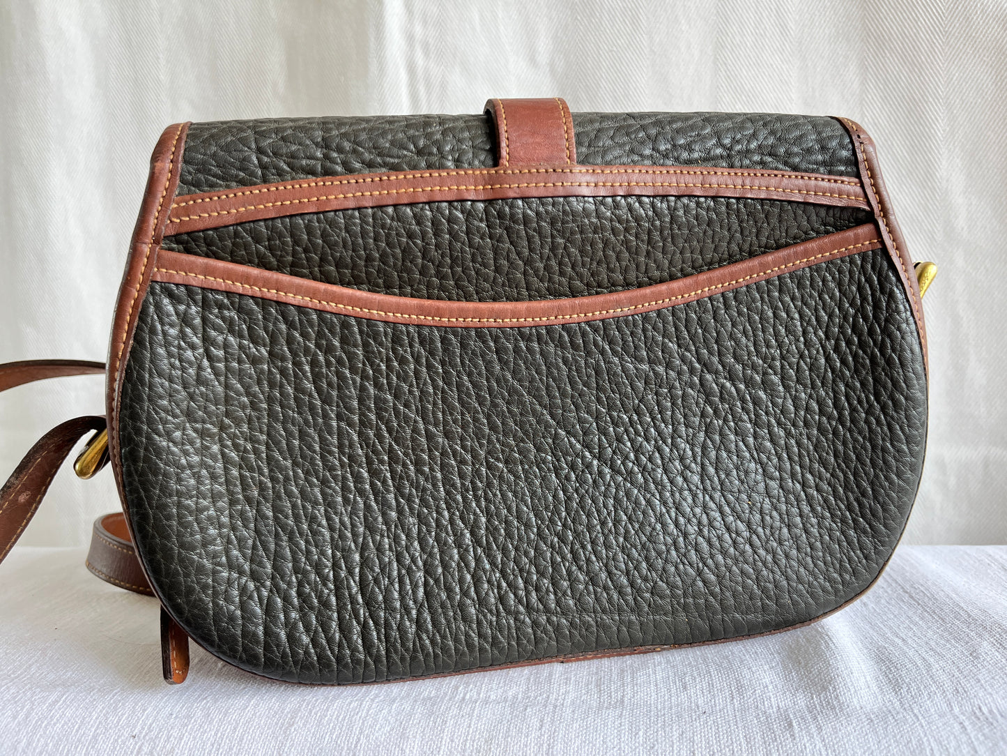 Dark Brown/Burnt Cedar Small Tack Bag Messenger Crossbody Handbag B148