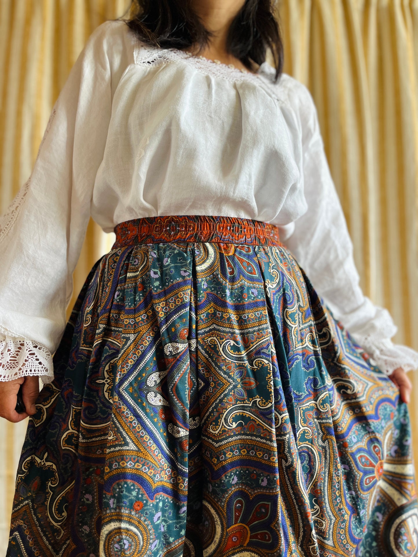 Handmade vintage 70s Bottom Quilted A-line Skirt