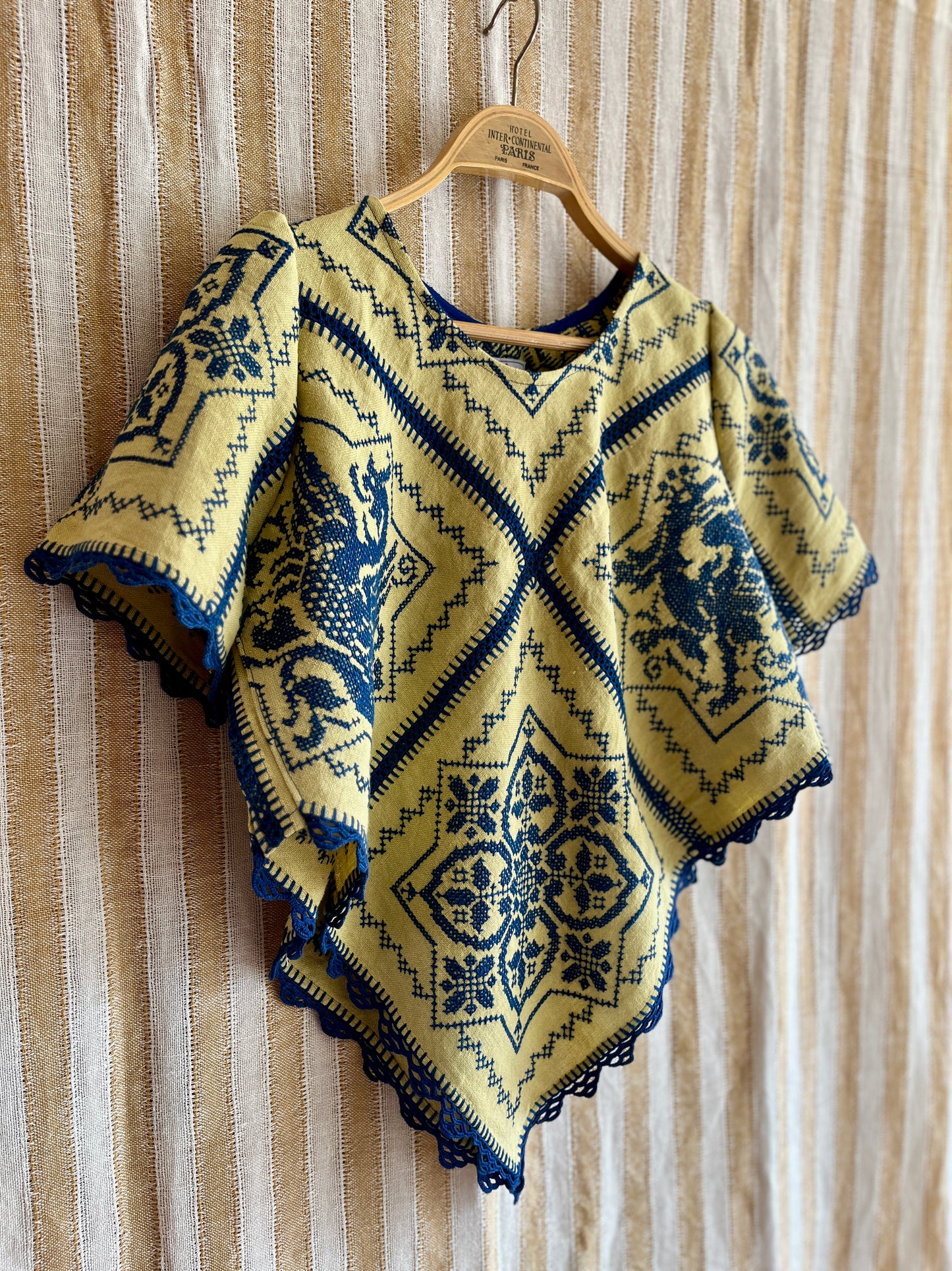 Diamond Dragon Top Short Sleeves