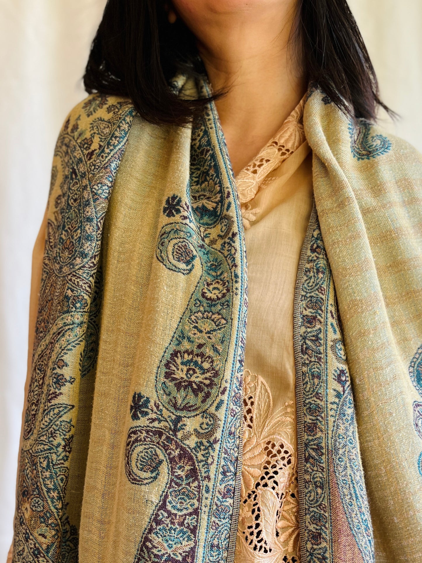 Reversible Electric Purple and Blue Indian Woven Wool Shawl